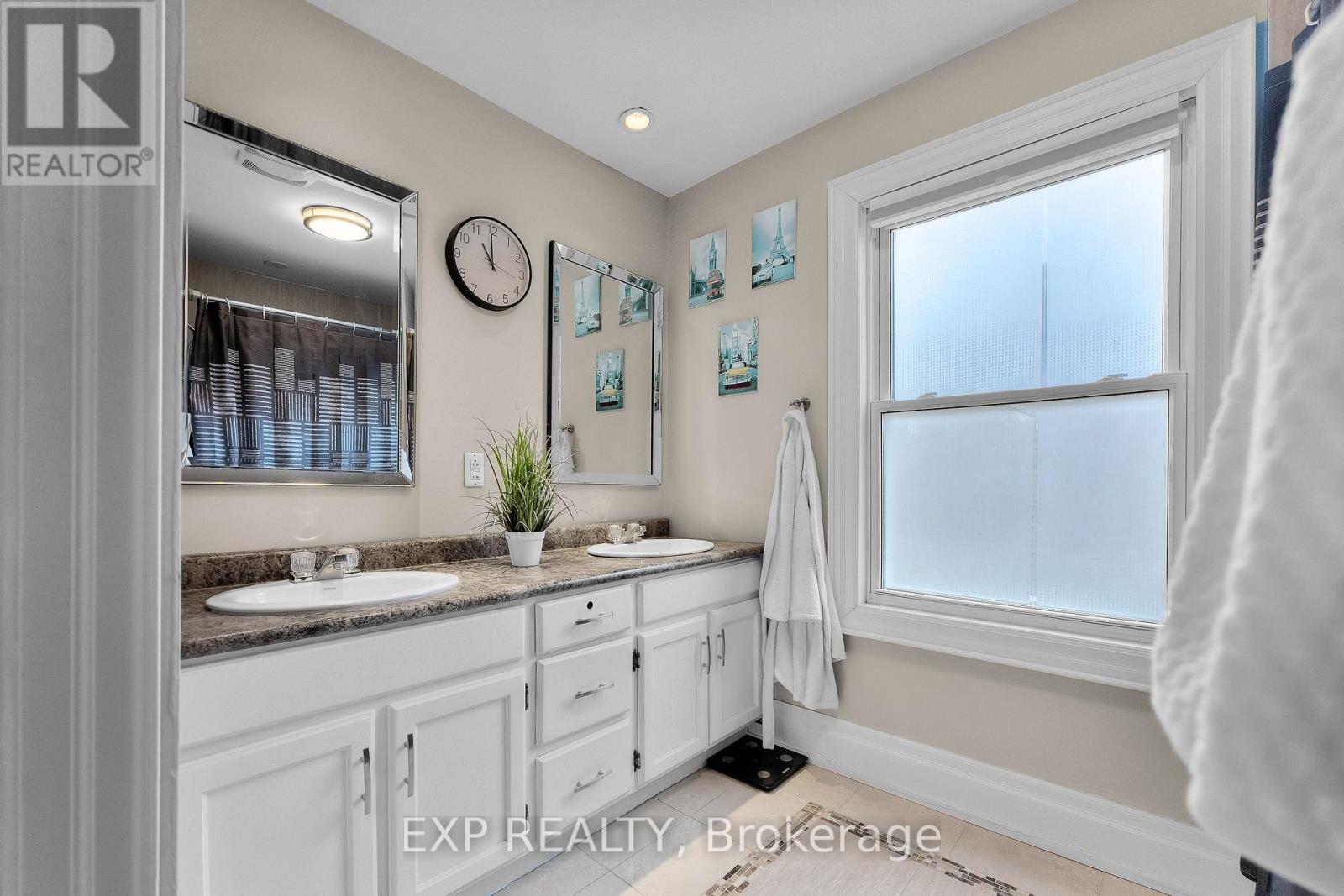 4292 FERGUSON STREET - 22