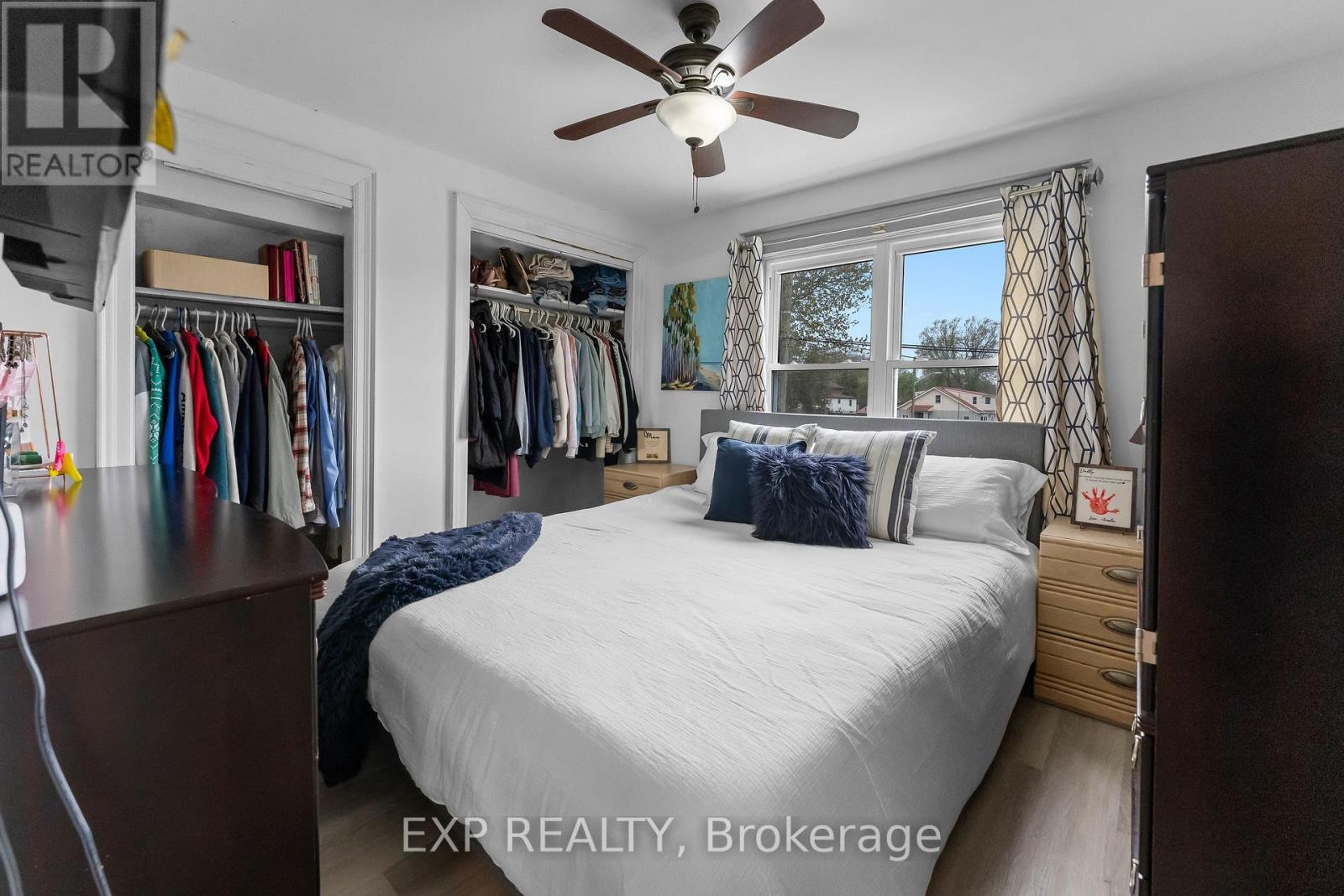4292 FERGUSON STREET - 23