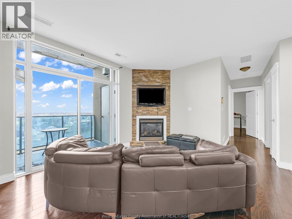 1225 RIVERSIDE DRIVE Unit# 1007, Windsor, Ontario, N9A0A2 — Photo 12