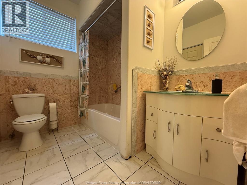 551 CLOVER STREET, Windsor, Ontario, N8P1C5 — Photo 16
