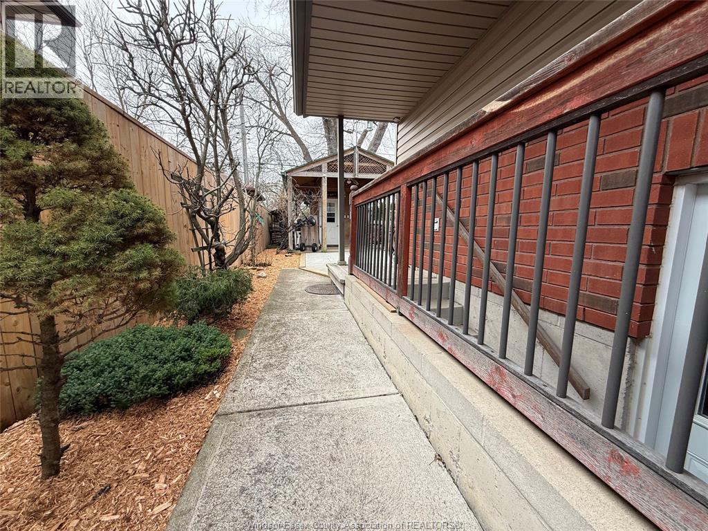 551 CLOVER STREET, Windsor, Ontario, N8P1C5 — Photo 27