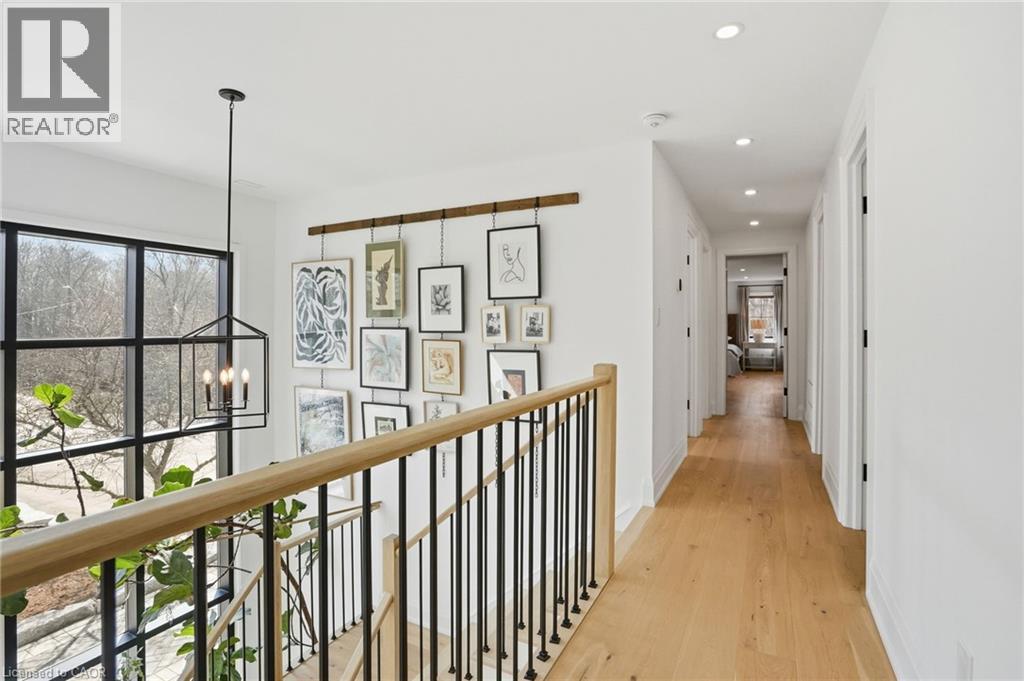 136 ROCKCLIFFE Road - 23