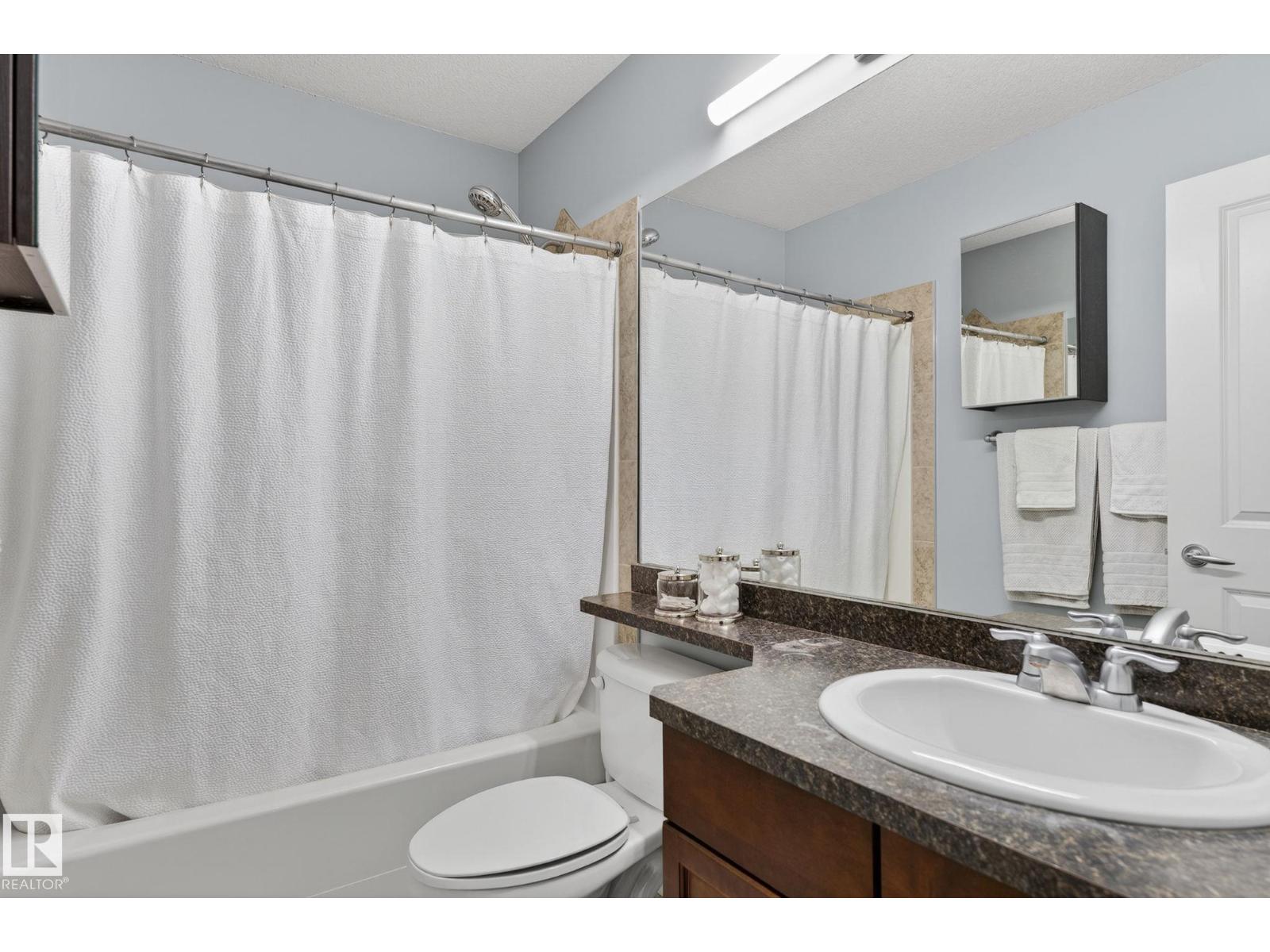 20719 51 AV NW, Edmonton