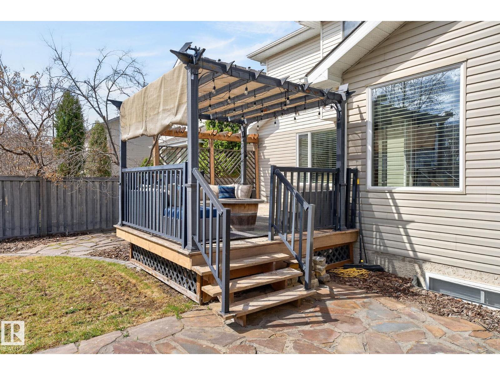 20719 51 AV NW, Edmonton