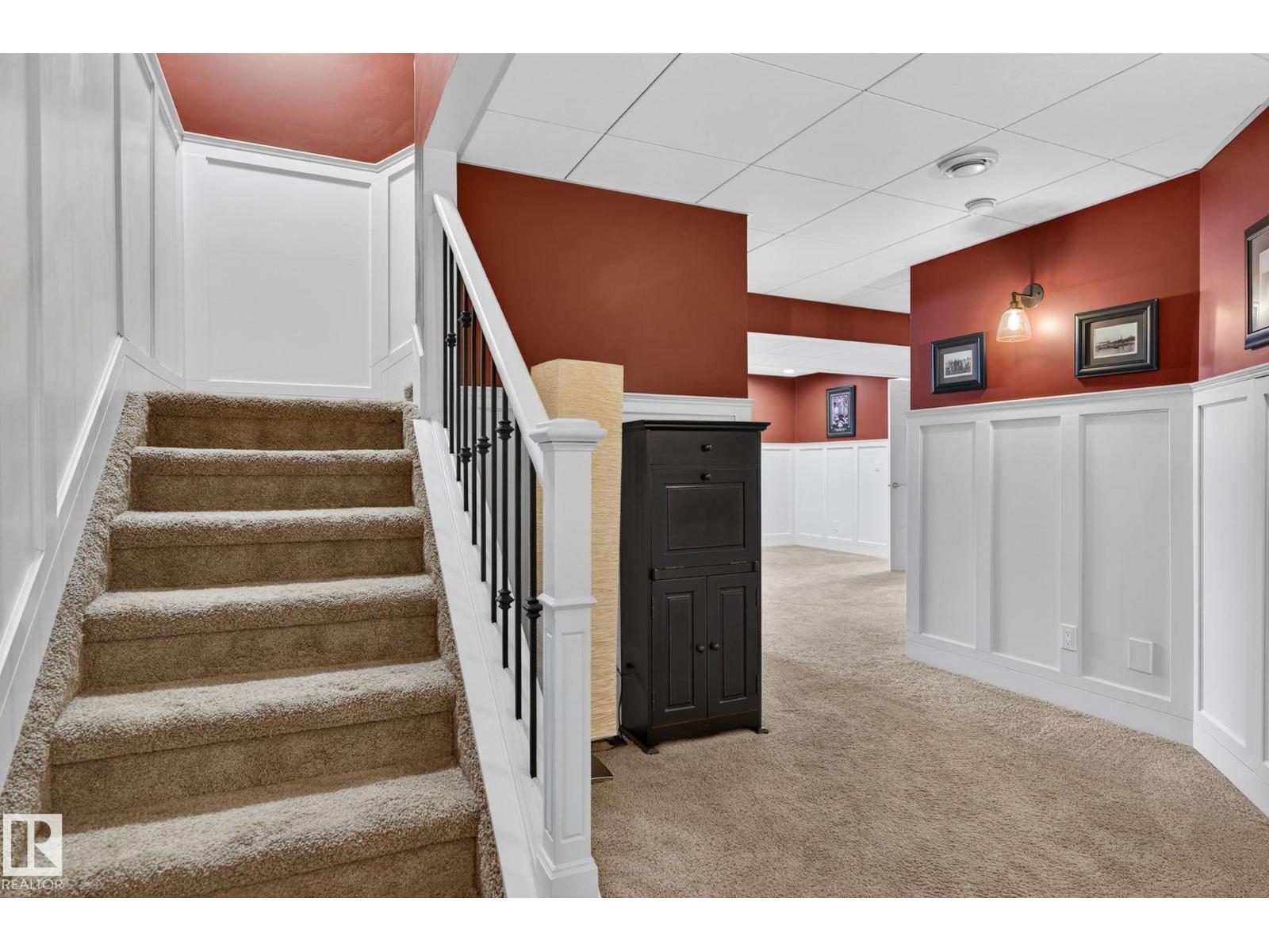 20719 51 AV NW, Edmonton