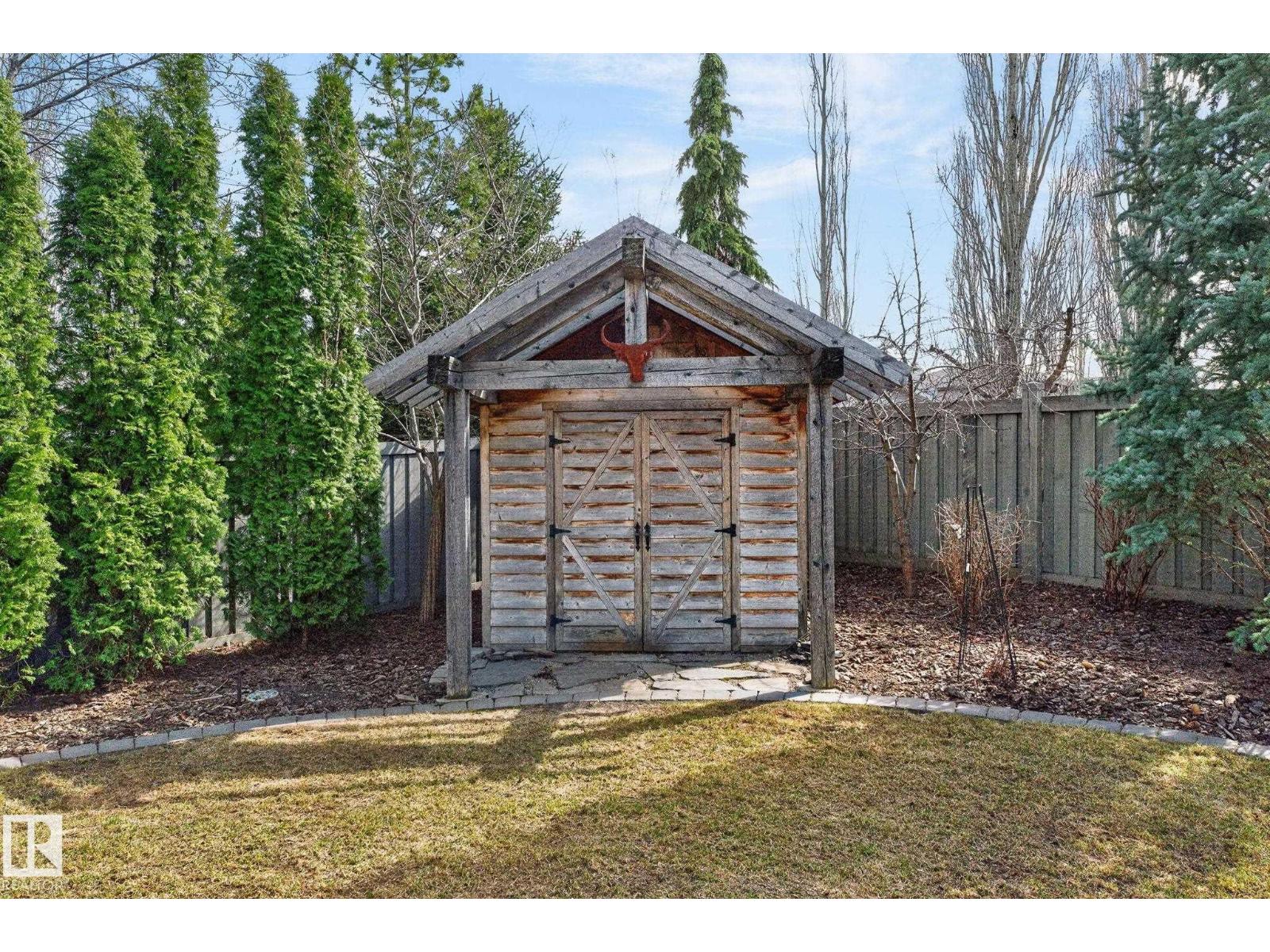 20719 51 AV NW, Edmonton