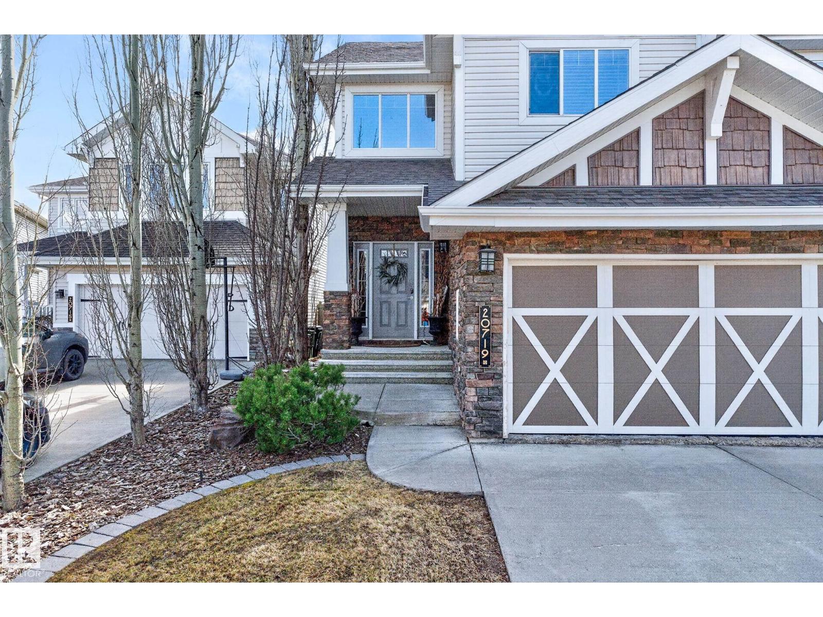 20719 51 AV NW, Edmonton