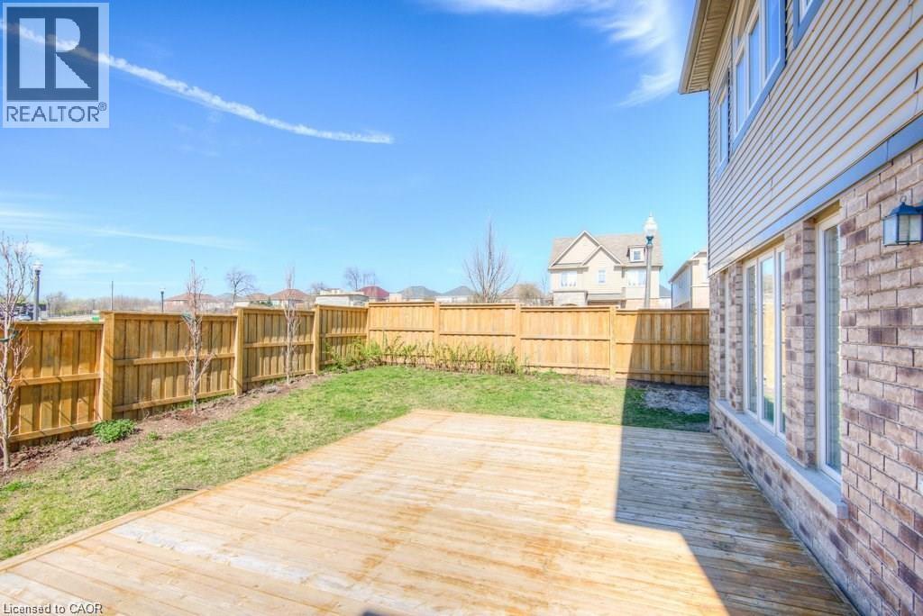 2 CREEK RIDGE Street, Kitchener, Ontario, N2R0B5 — Photo 24