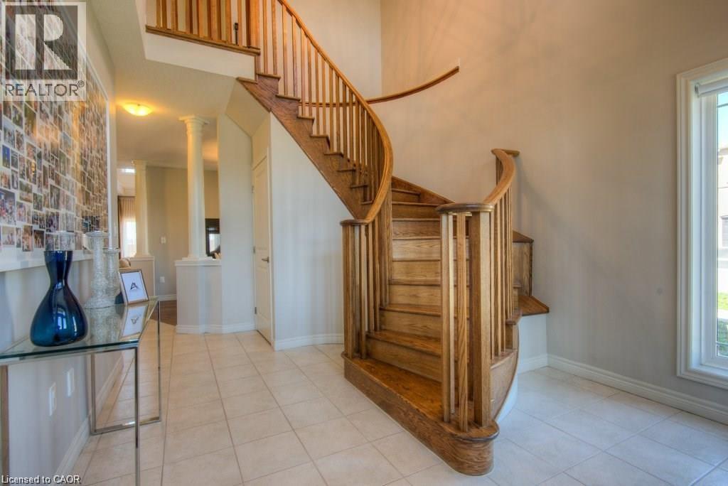 2 CREEK RIDGE Street, Kitchener, Ontario, N2R0B5 — Photo 5