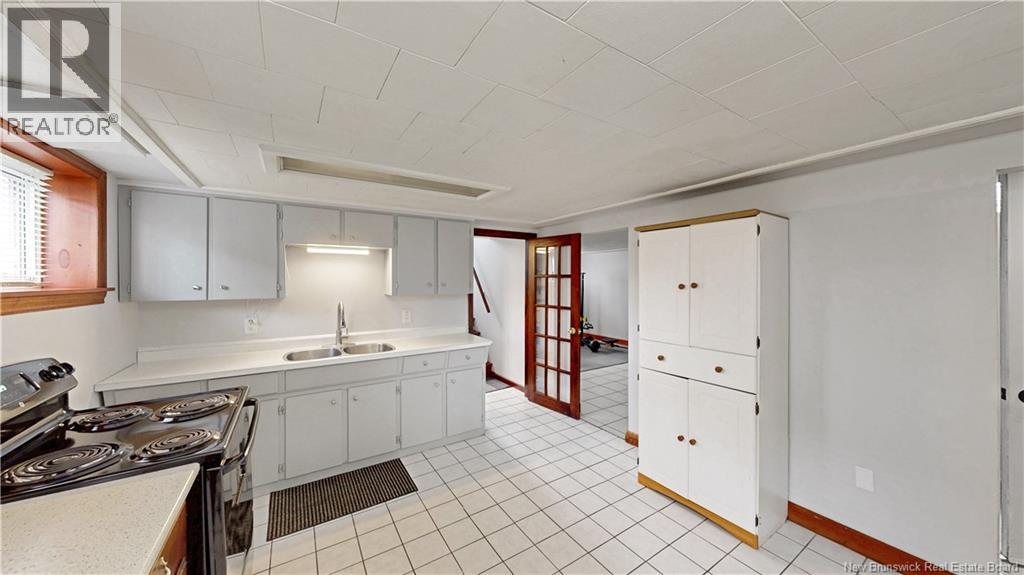 594 Michael Crescent - 15