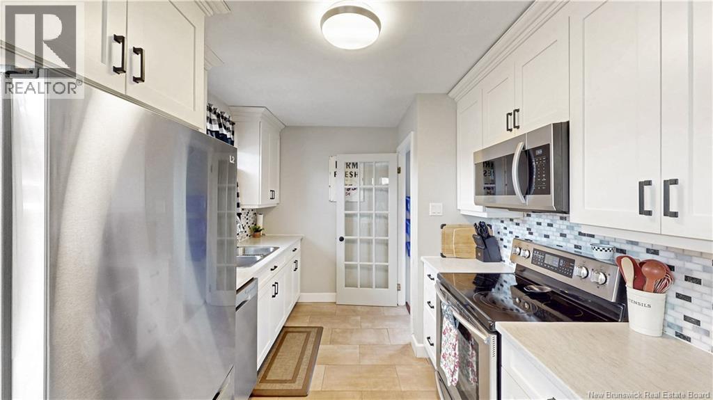 594 Michael Crescent - 7