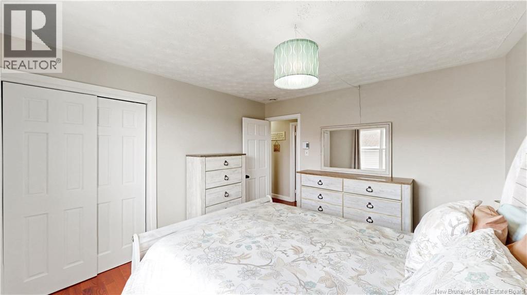 594 Michael Crescent - 9