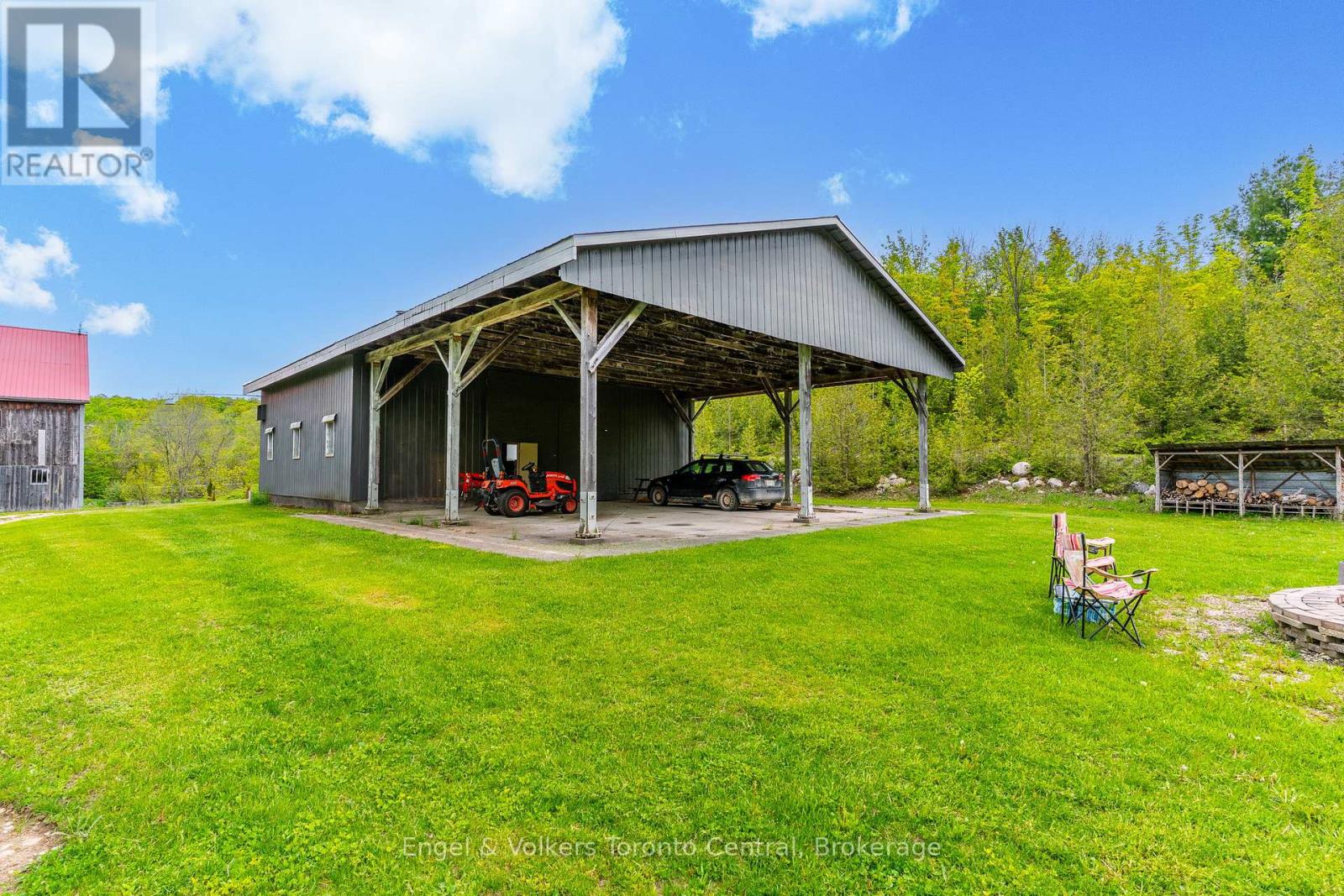 215588 CONCESSION 4 - 30
