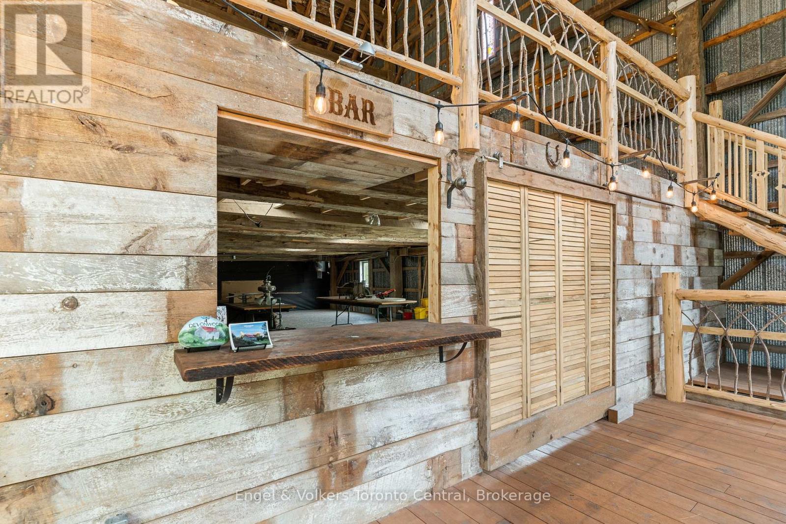 215588 CONCESSION 4 - 42