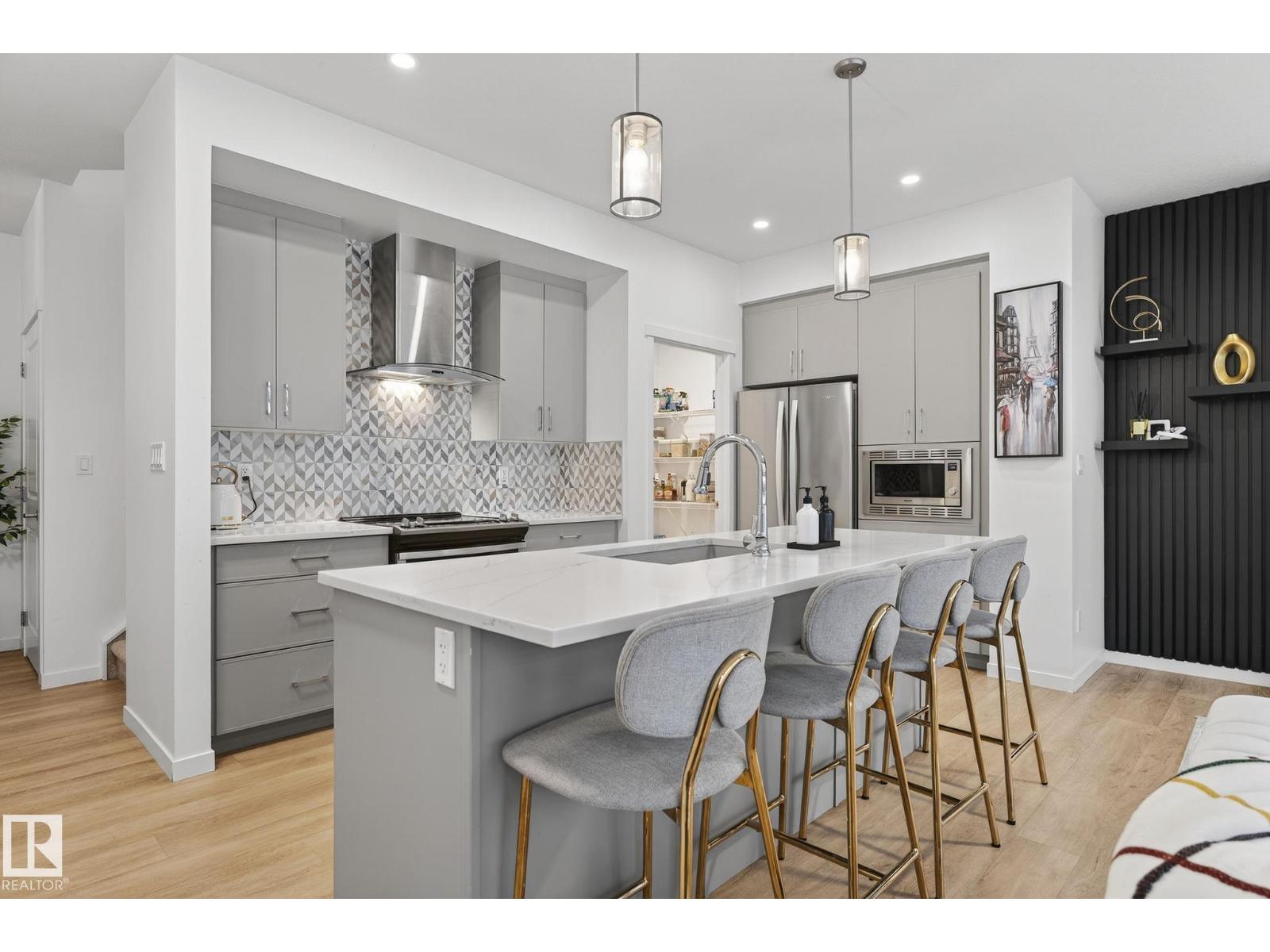 1091 SECORD PM NW, Edmonton