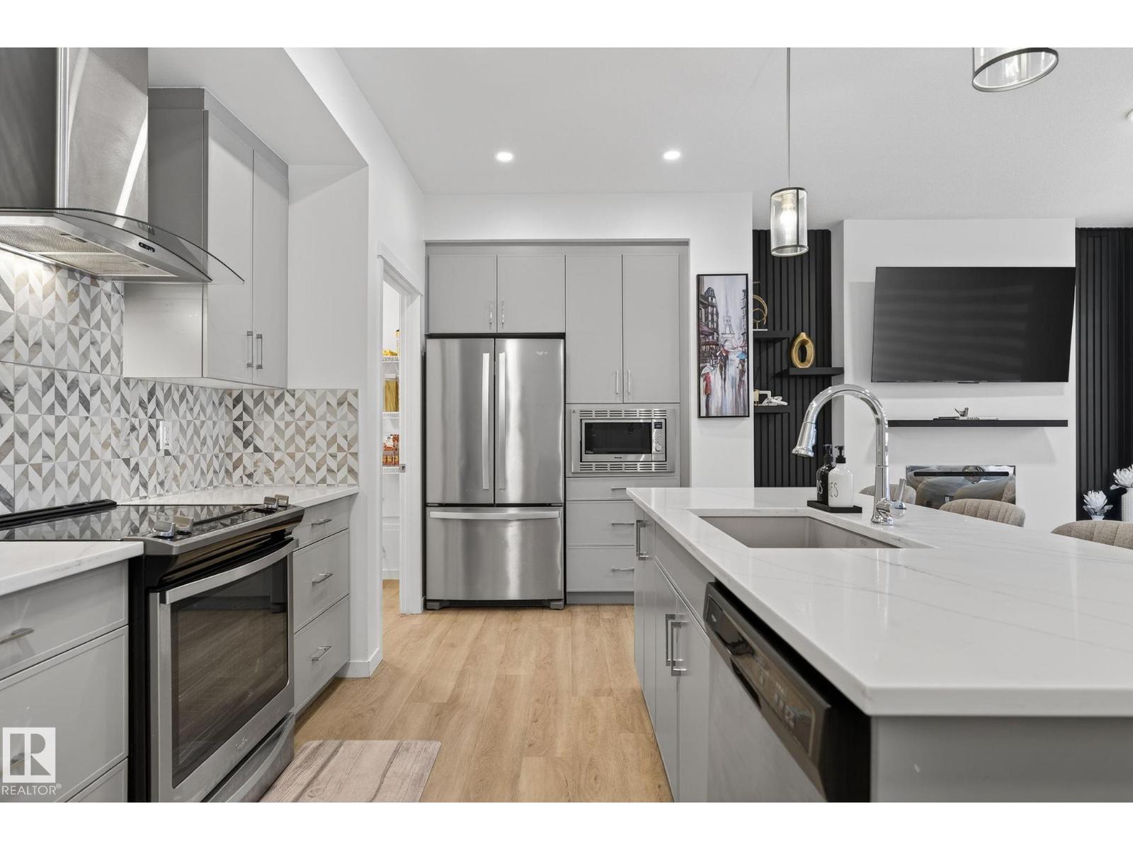 1091 SECORD PM NW, Edmonton