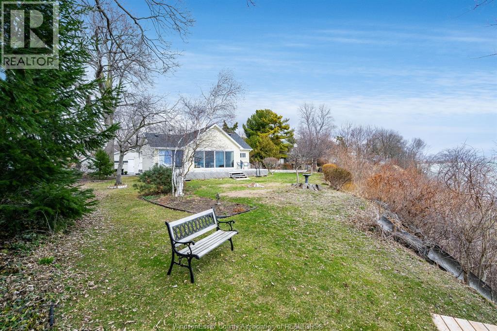 389 Erie View - 33