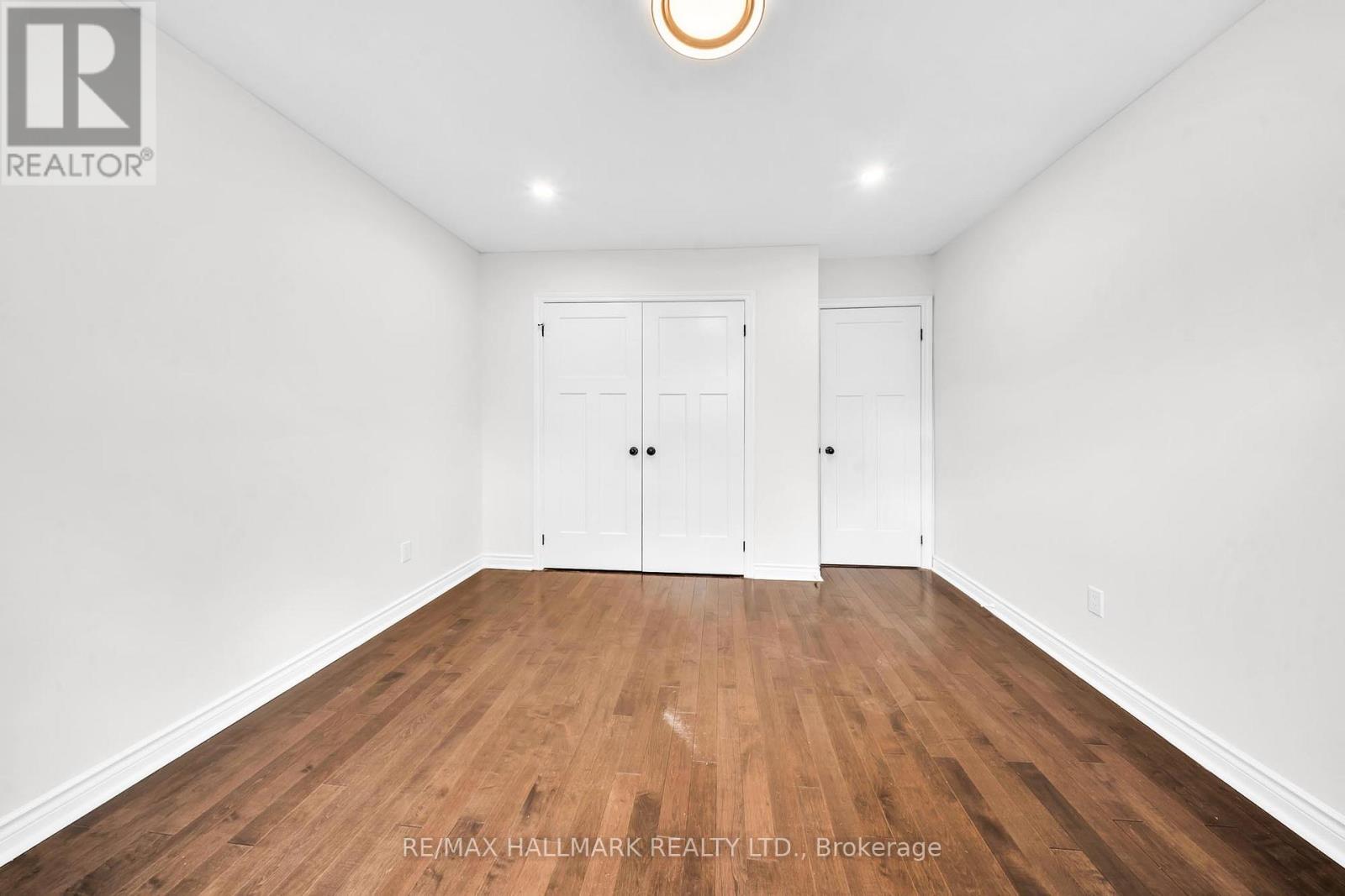 29 PETCH CRESCENT - 33