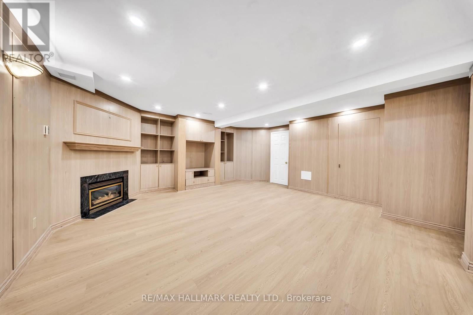 29 PETCH CRESCENT - 39