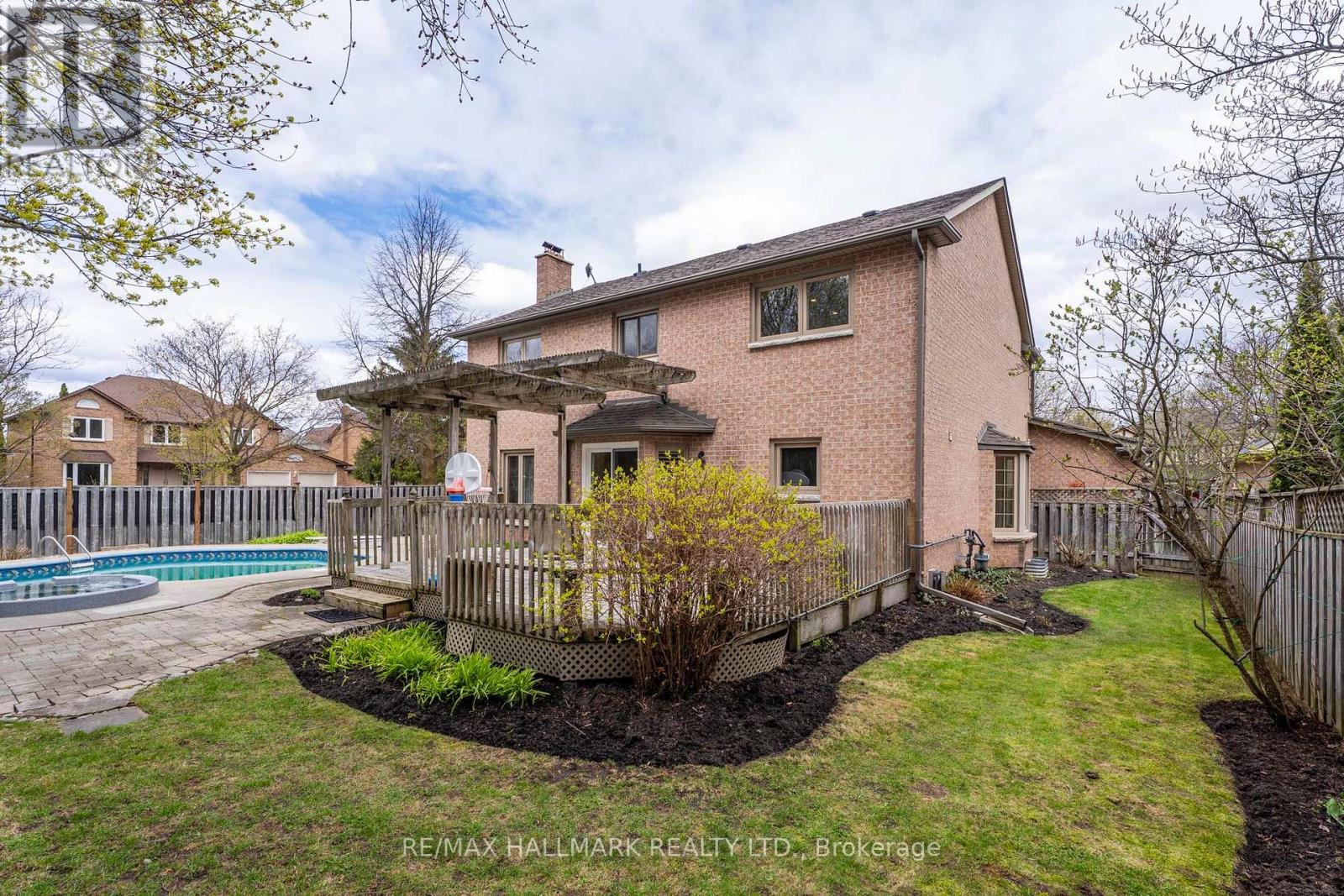29 PETCH CRESCENT - 45