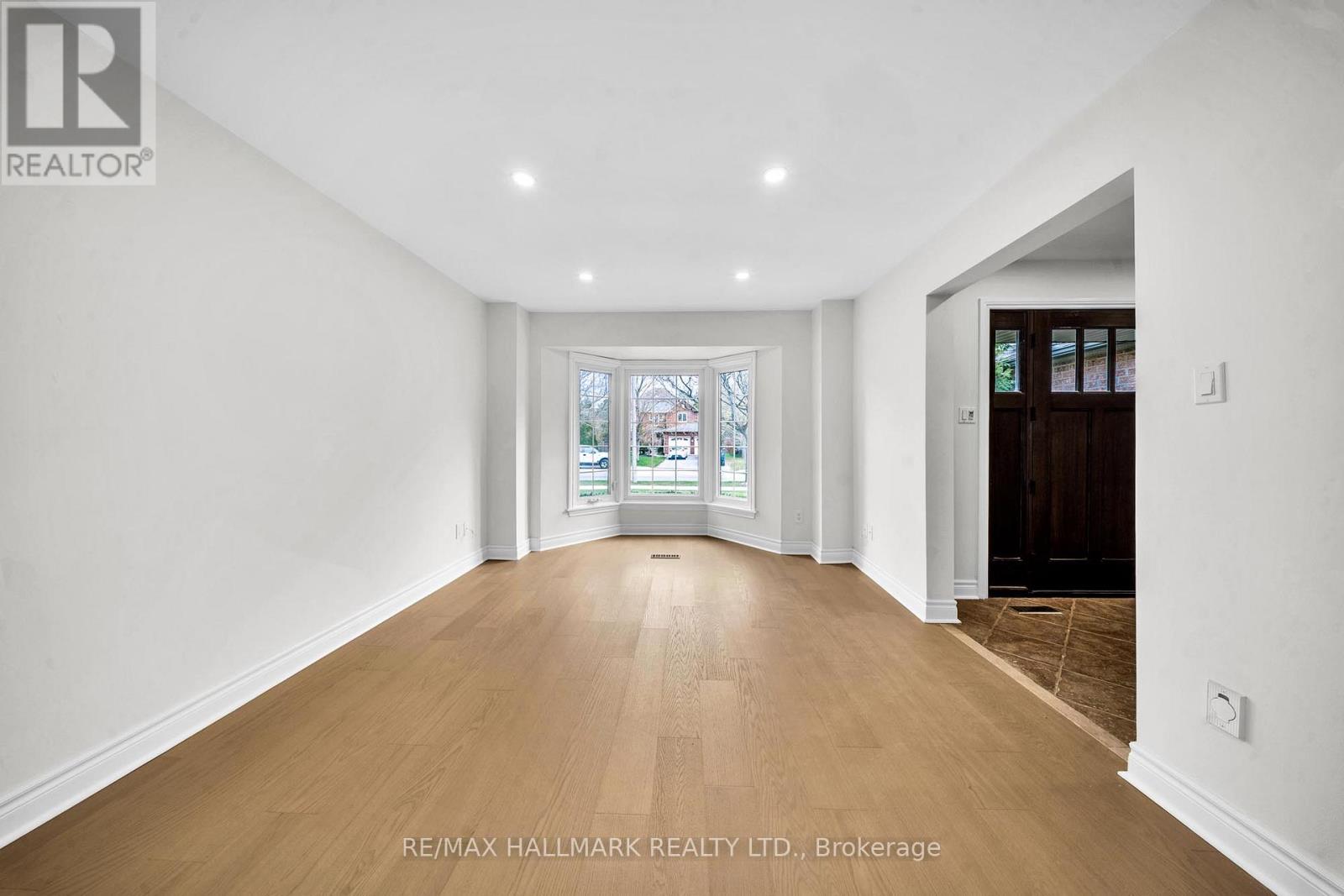 29 PETCH CRESCENT - 8