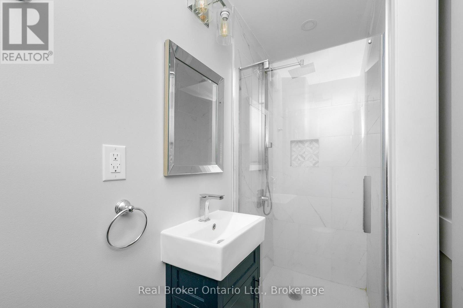 2344 DEVON ROAD - 16