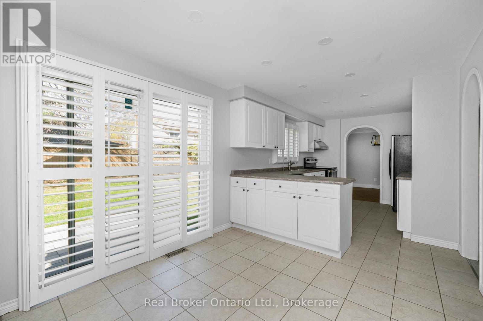 2344 DEVON ROAD - 14