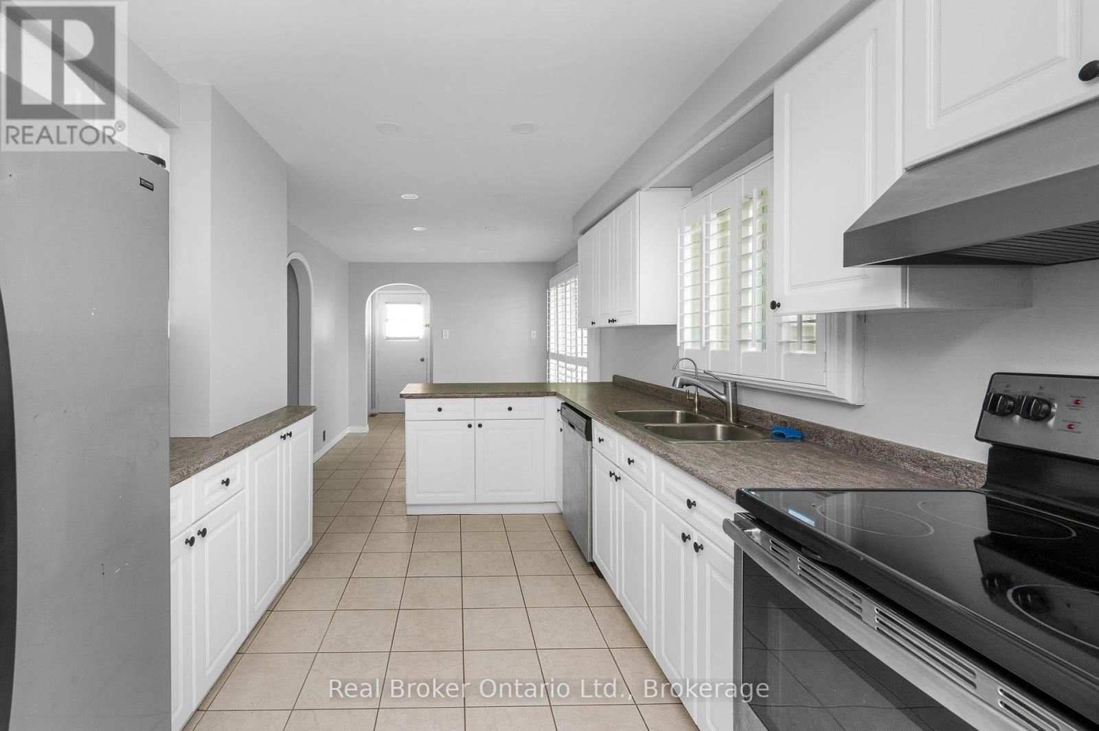 2344 DEVON ROAD - 12