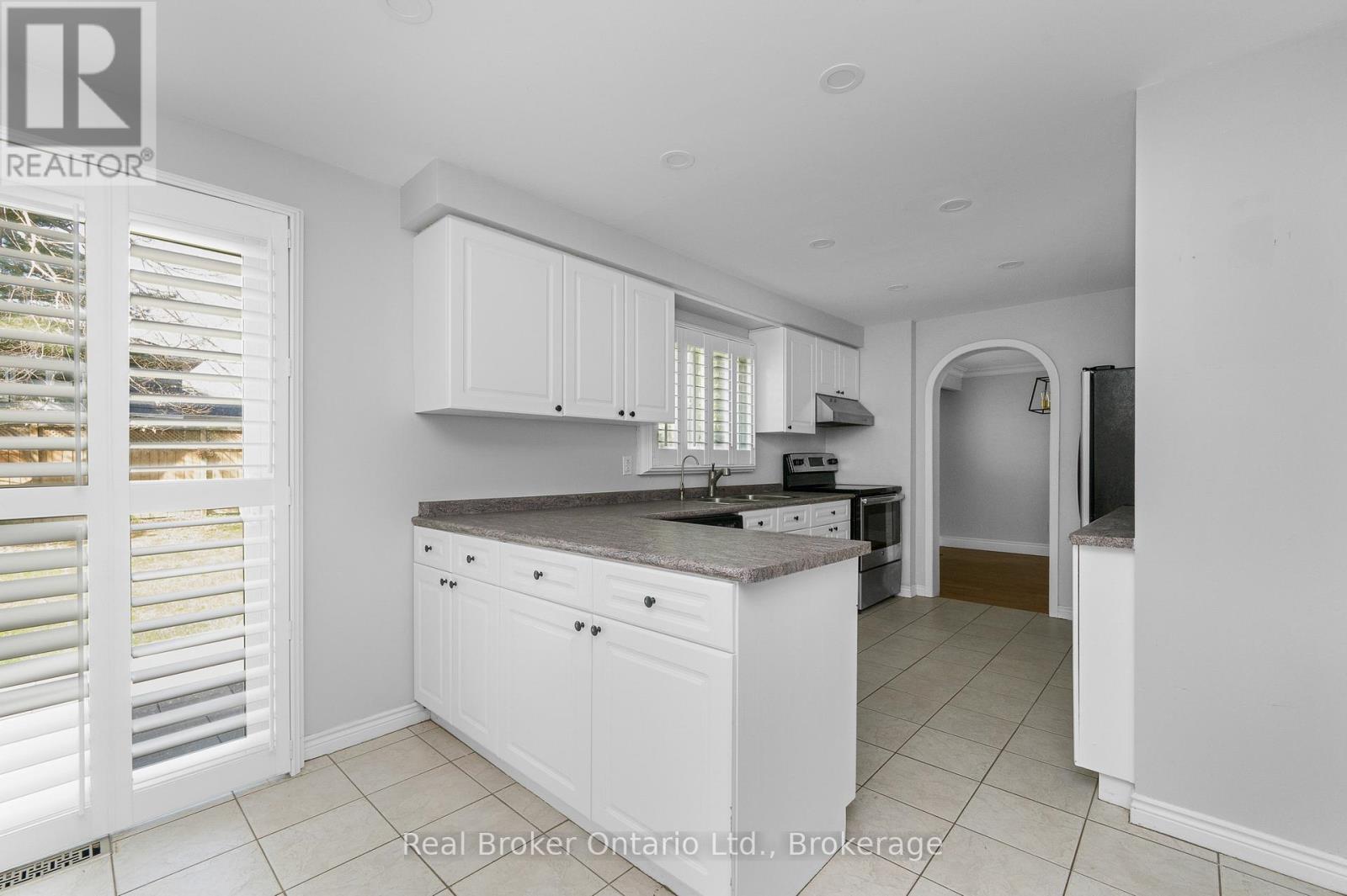 2344 DEVON ROAD - 11