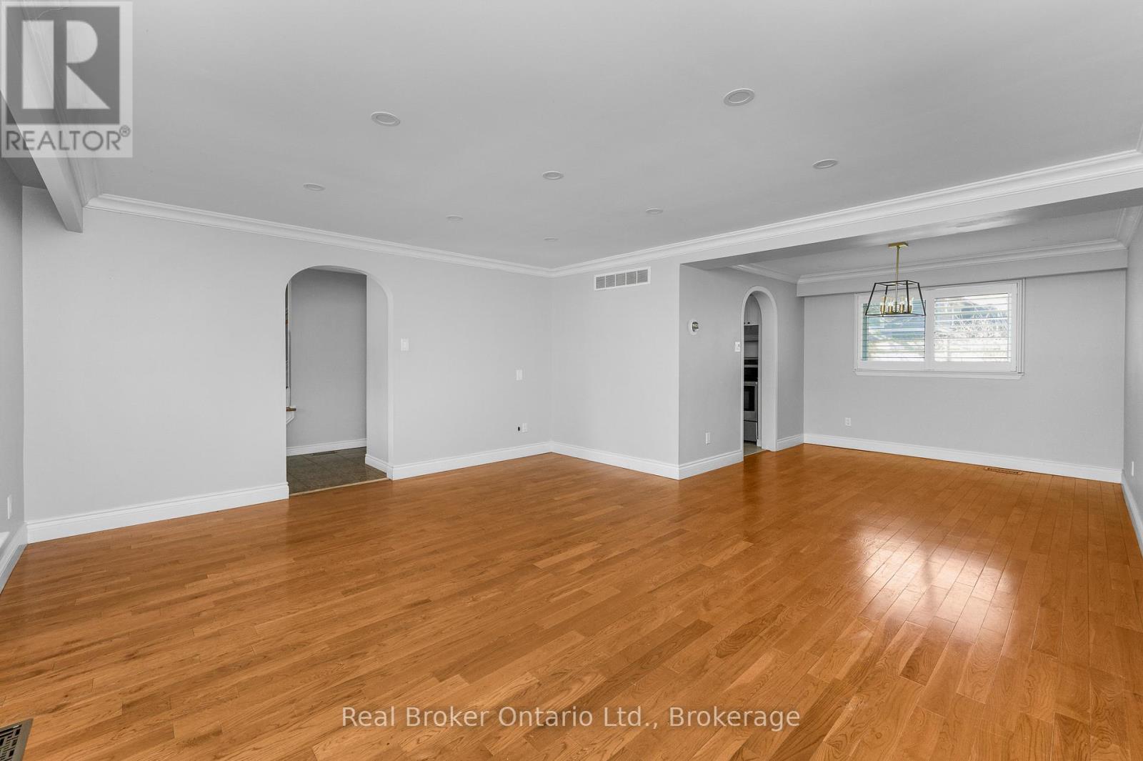 2344 DEVON ROAD - 8