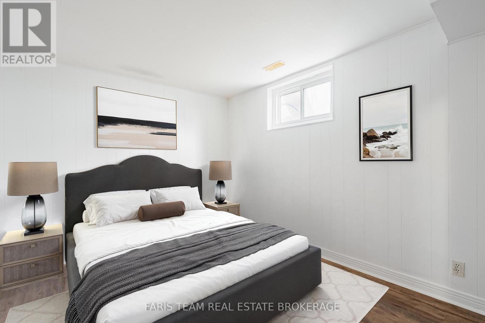 472 WILLIAM STREET - 27