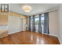 2610 Islington Avenue, Toronto, ON M9V2X3 Photo 17