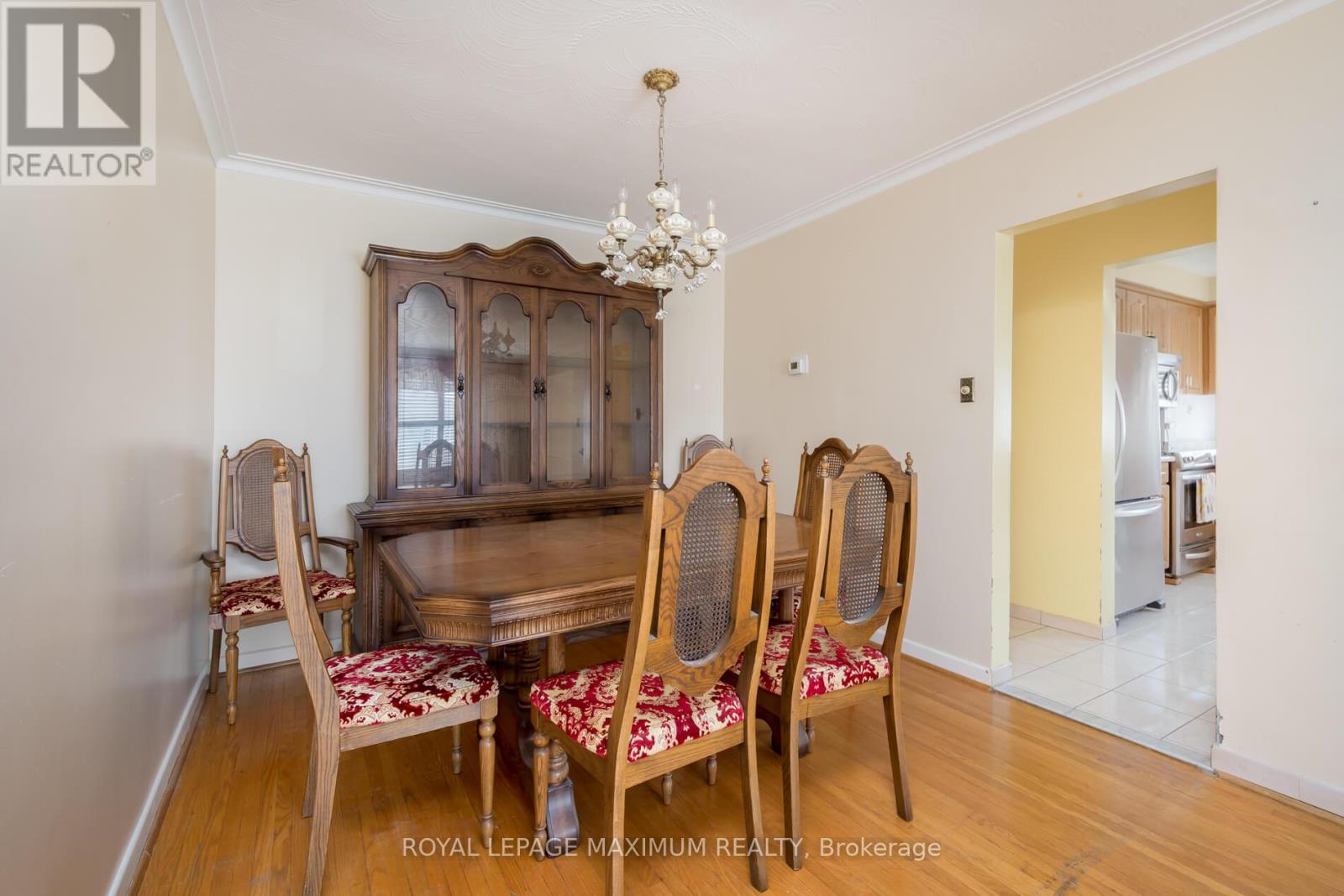 44 FALLINGDALE CRESCENT - 10