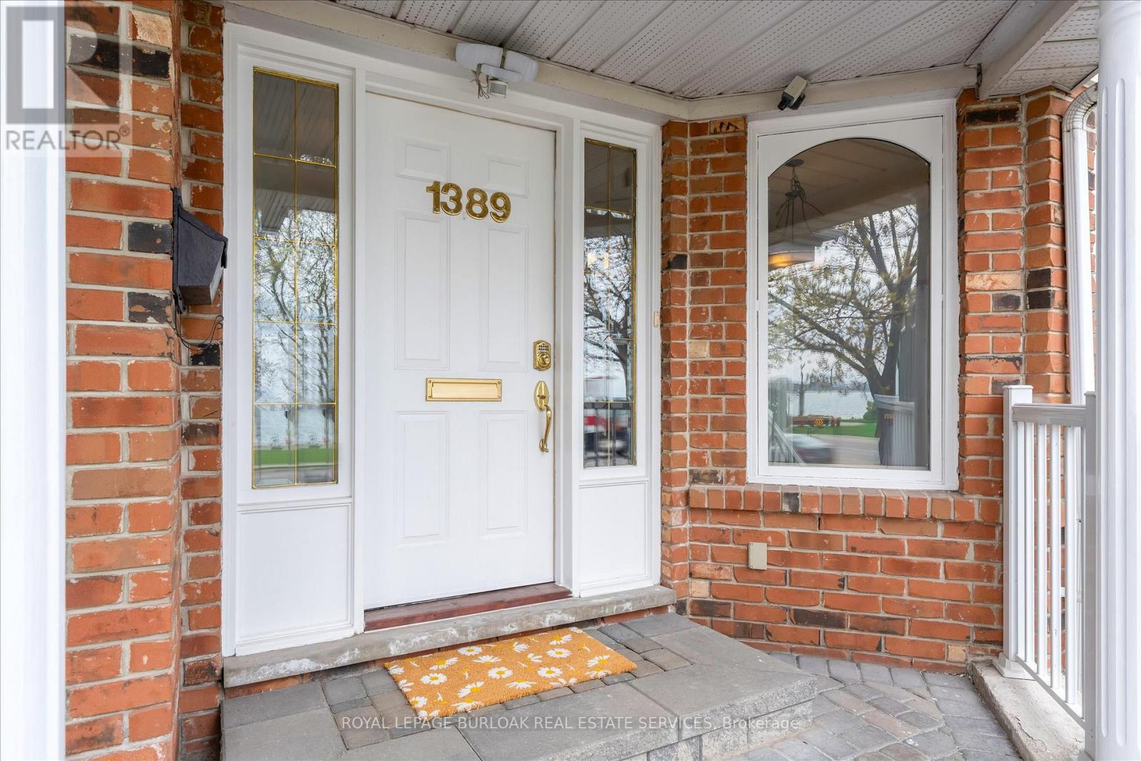 1389 LAKESHORE ROAD - 2