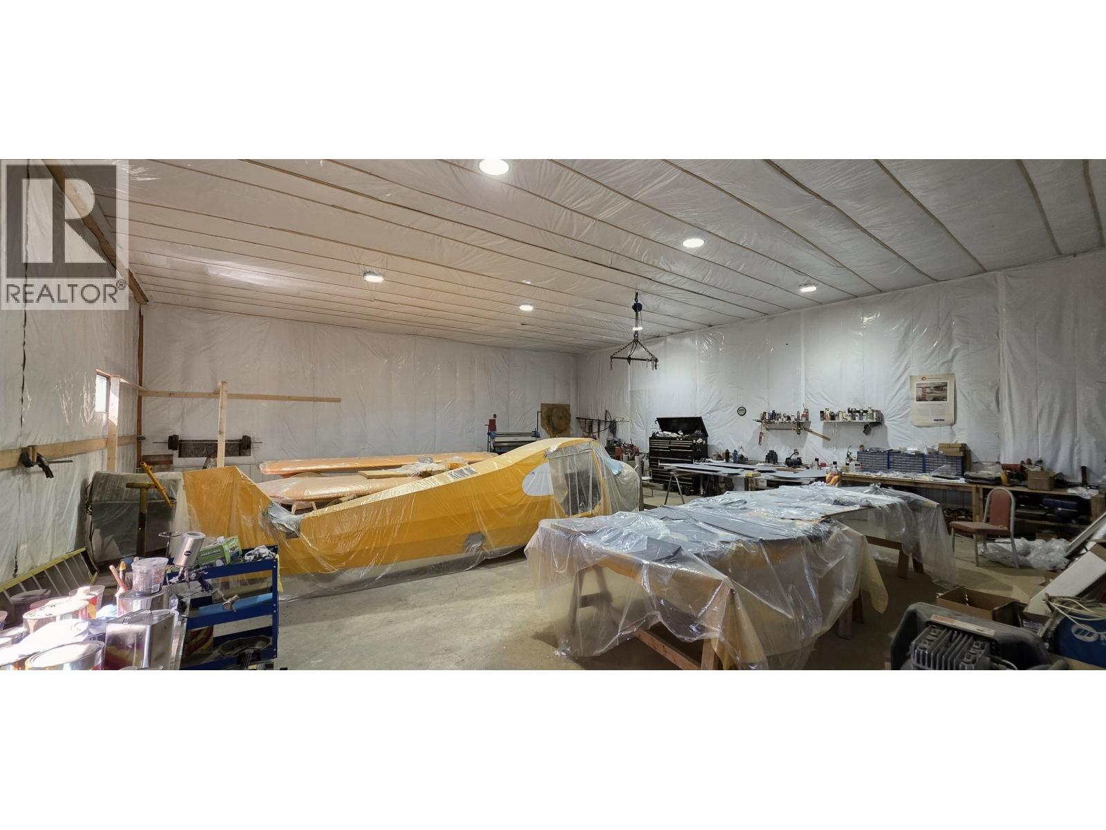 14167 BATNUNI LAKE ROAD, Vanderhoof