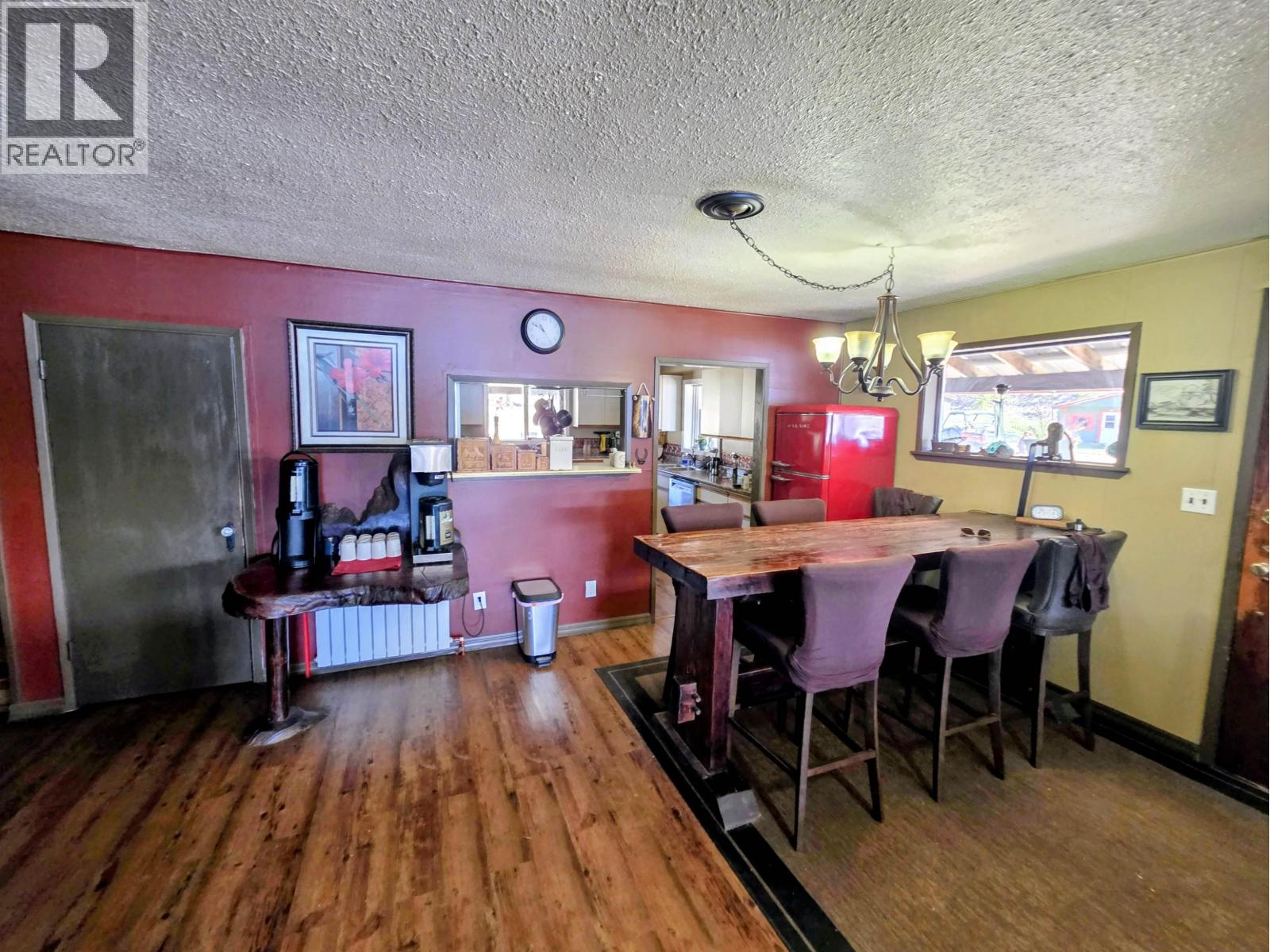 14167 BATNUNI LAKE ROAD, Vanderhoof