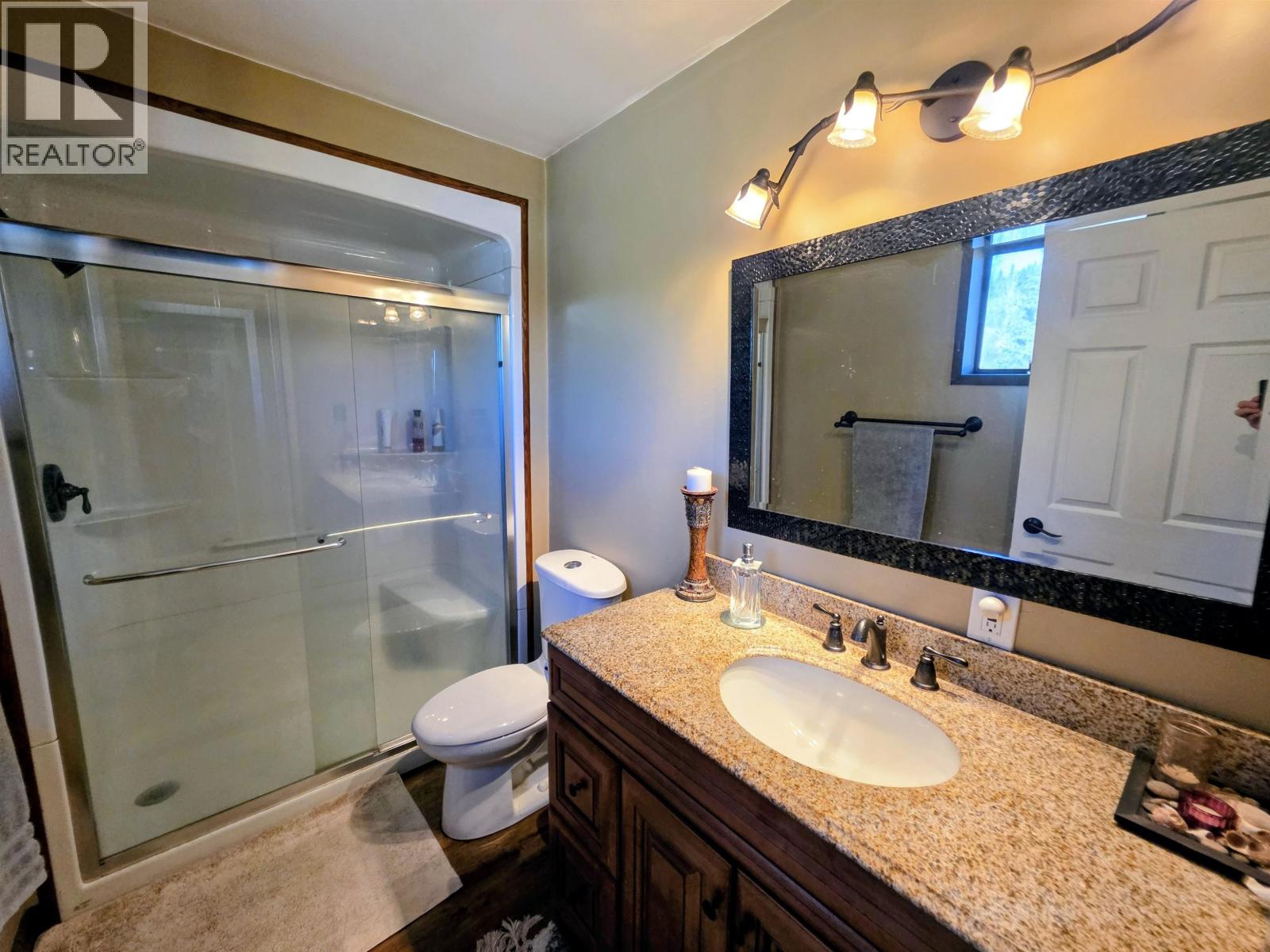 14167 BATNUNI LAKE ROAD, Vanderhoof