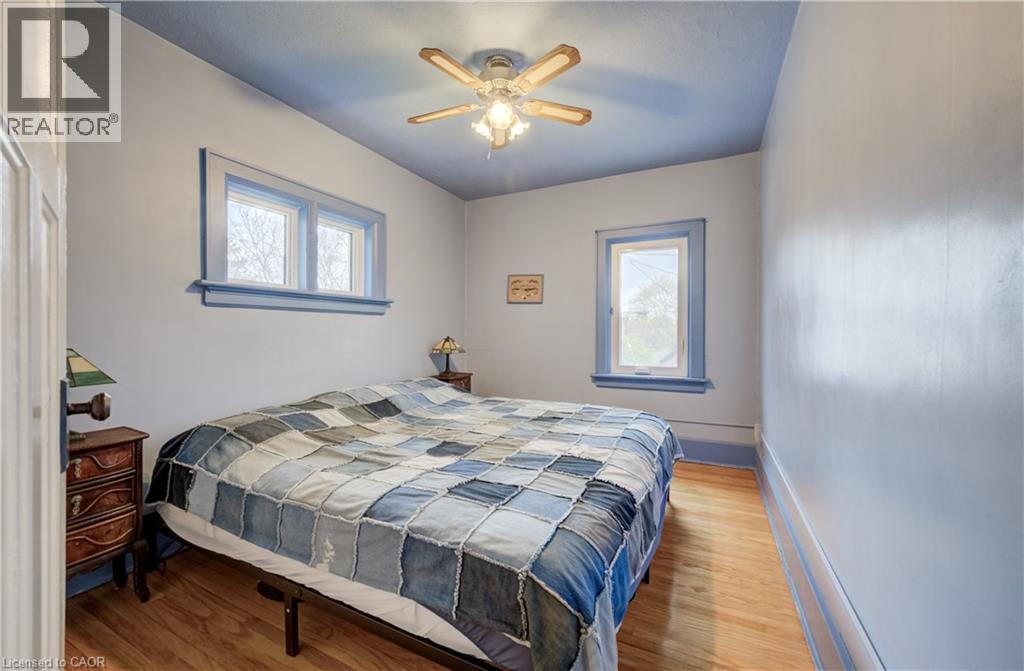 94 STIRLING Avenue N, Kitchener, Ontario, N2H3G7 — Photo 15