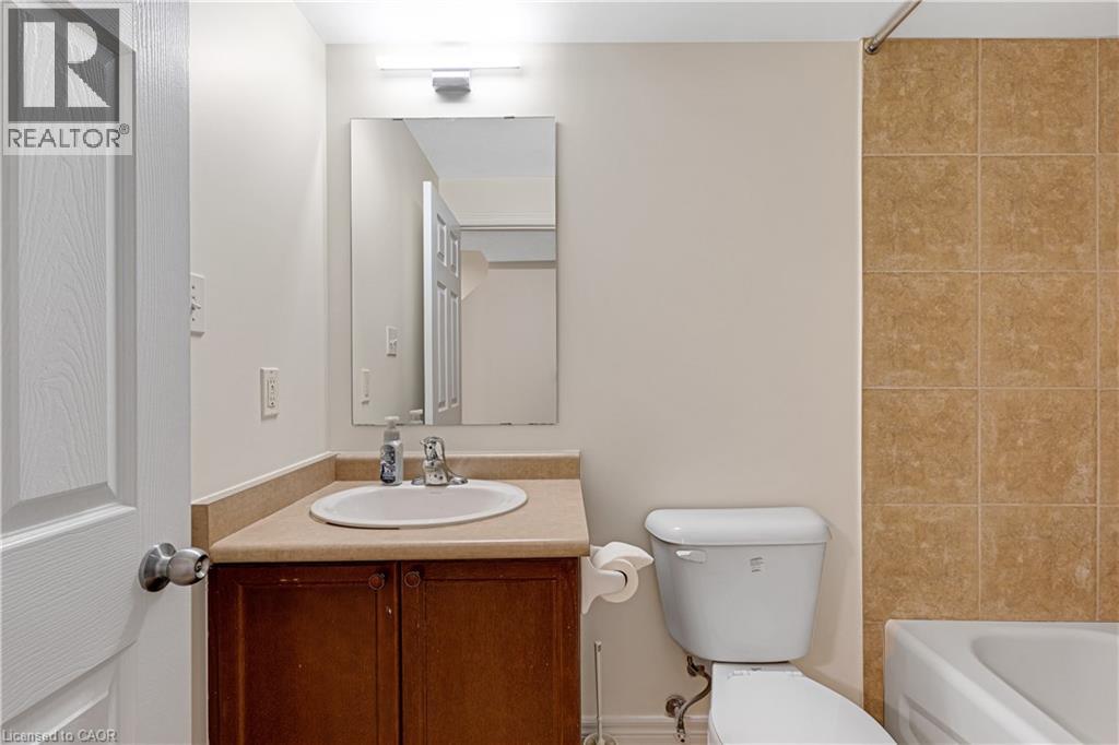 250 AINSLIE Street S Unit# 14, Cambridge, Ontario, N1R8P8 — Photo 18