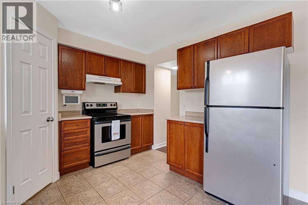 250 AINSLIE Street S Unit# 14, Cambridge, Ontario, N1R8P8 — Photo 7