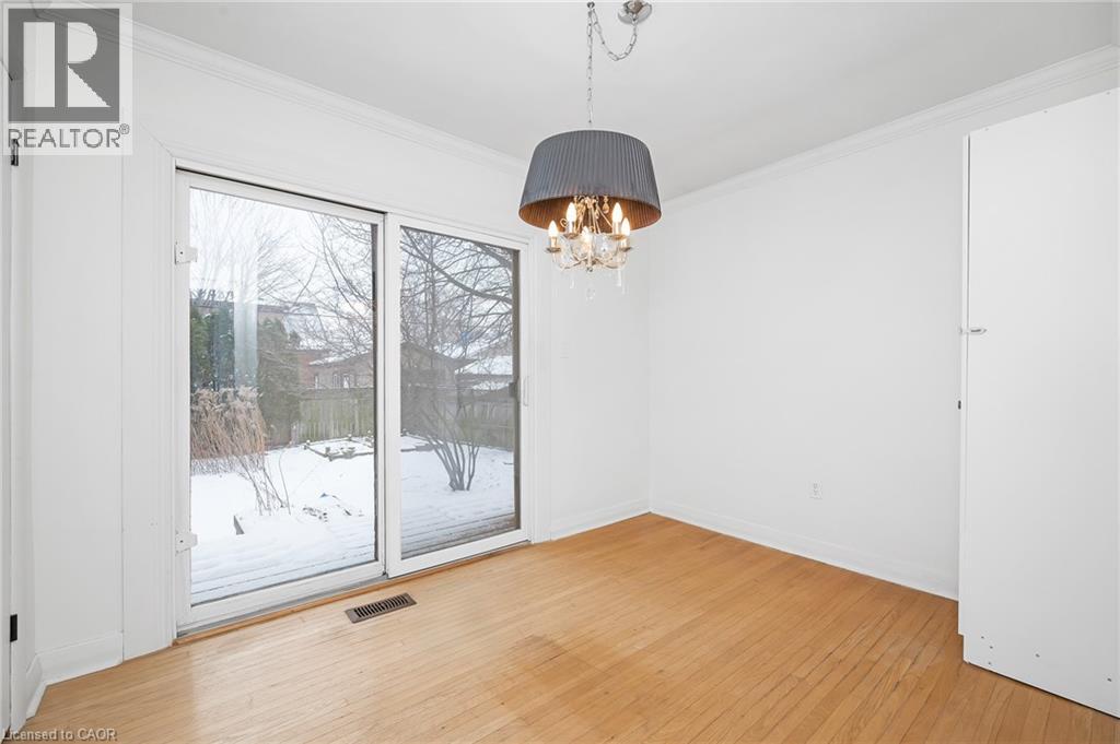 39 WESTMINSTER Avenue Unit# Upper Level, Hamilton, Ontario, L9C4L8 — Photo 10