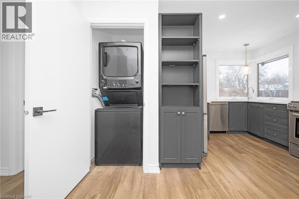 39 WESTMINSTER Avenue Unit# Upper Level, Hamilton, Ontario, L9C4L8 — Photo 9
