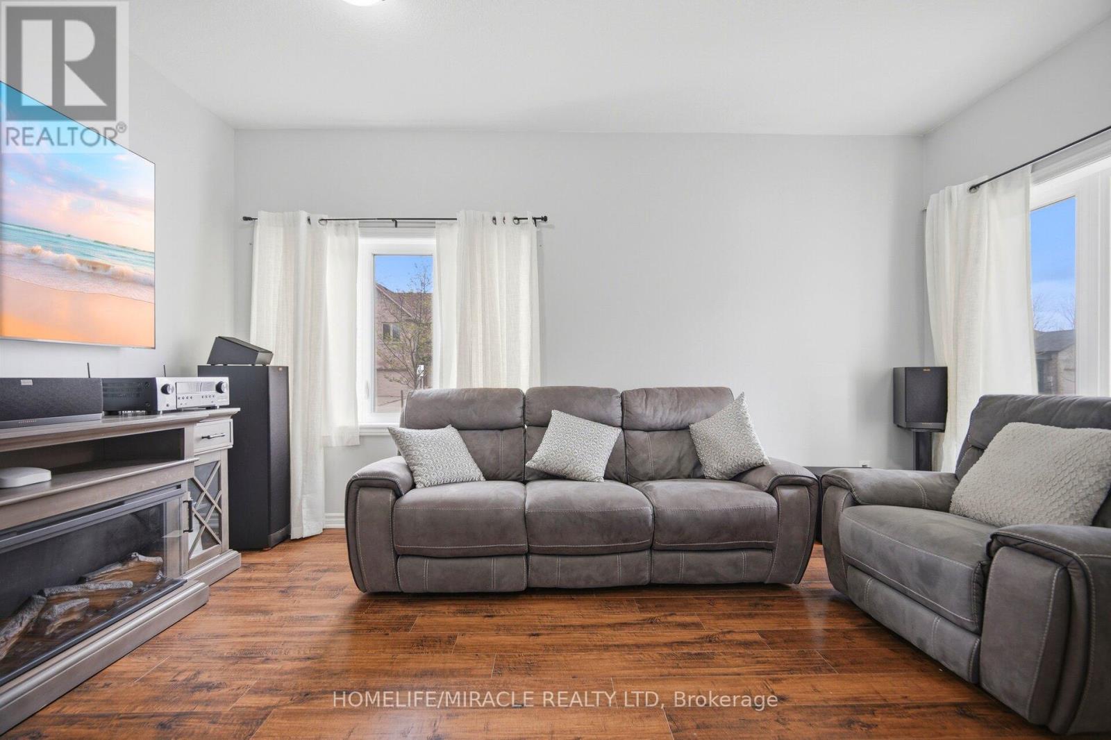 169 BERKSHIRE DRIVE - 11