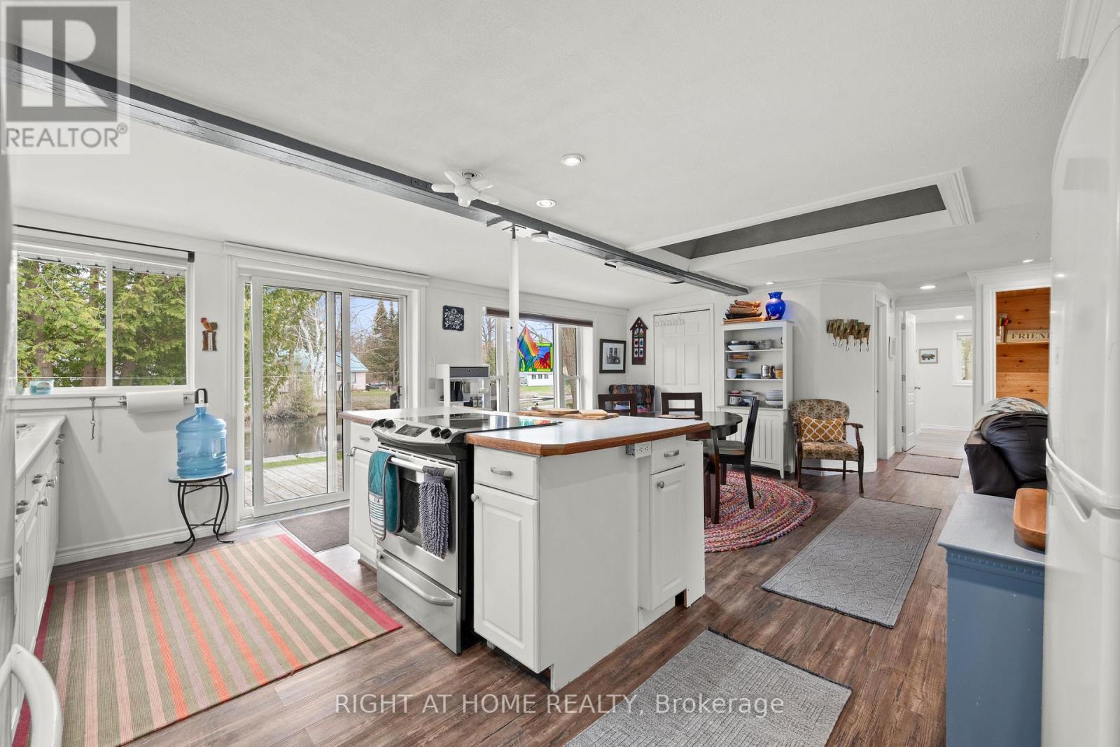 369 SOUTHAM DRIVE - 15
