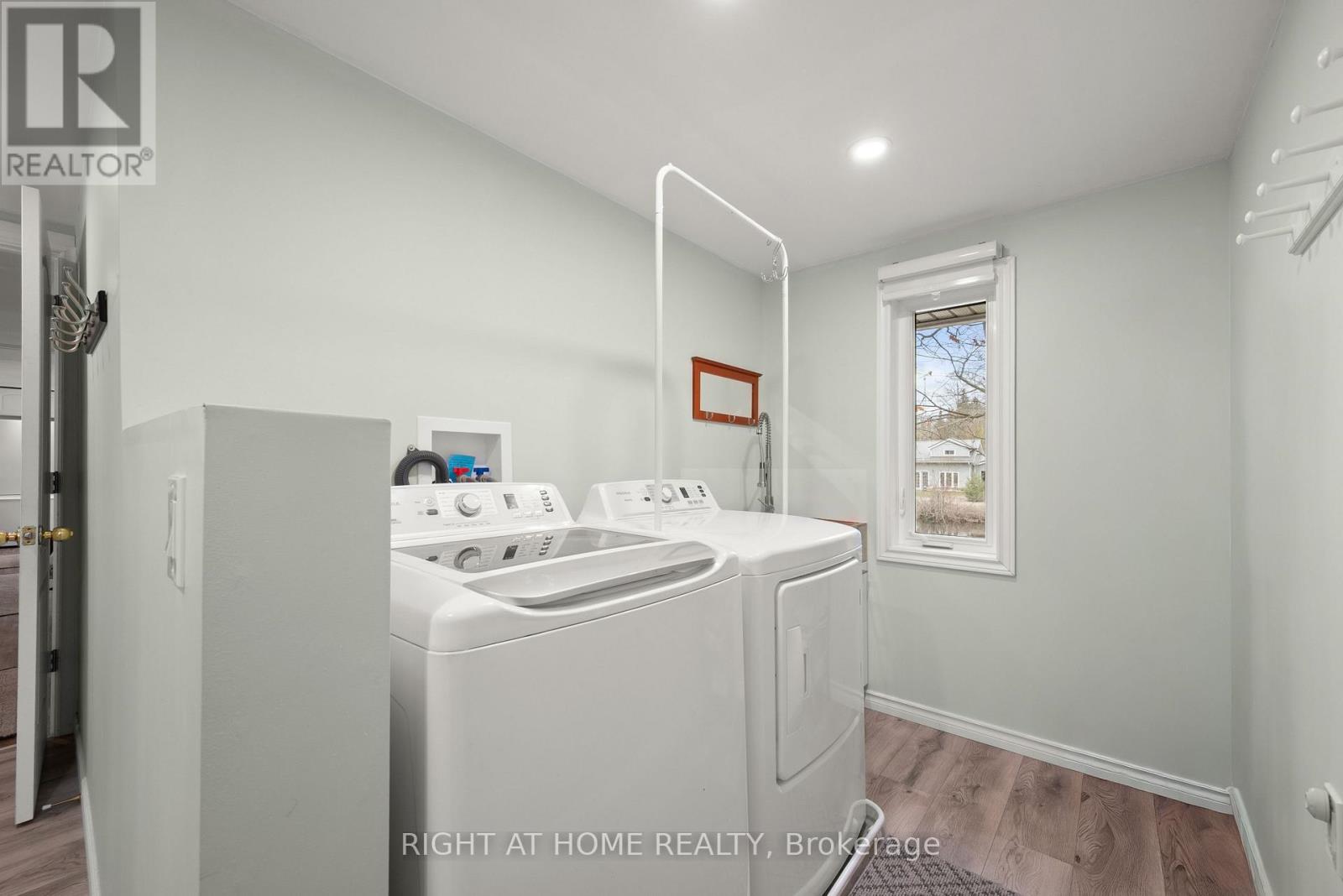 369 SOUTHAM DRIVE - 31