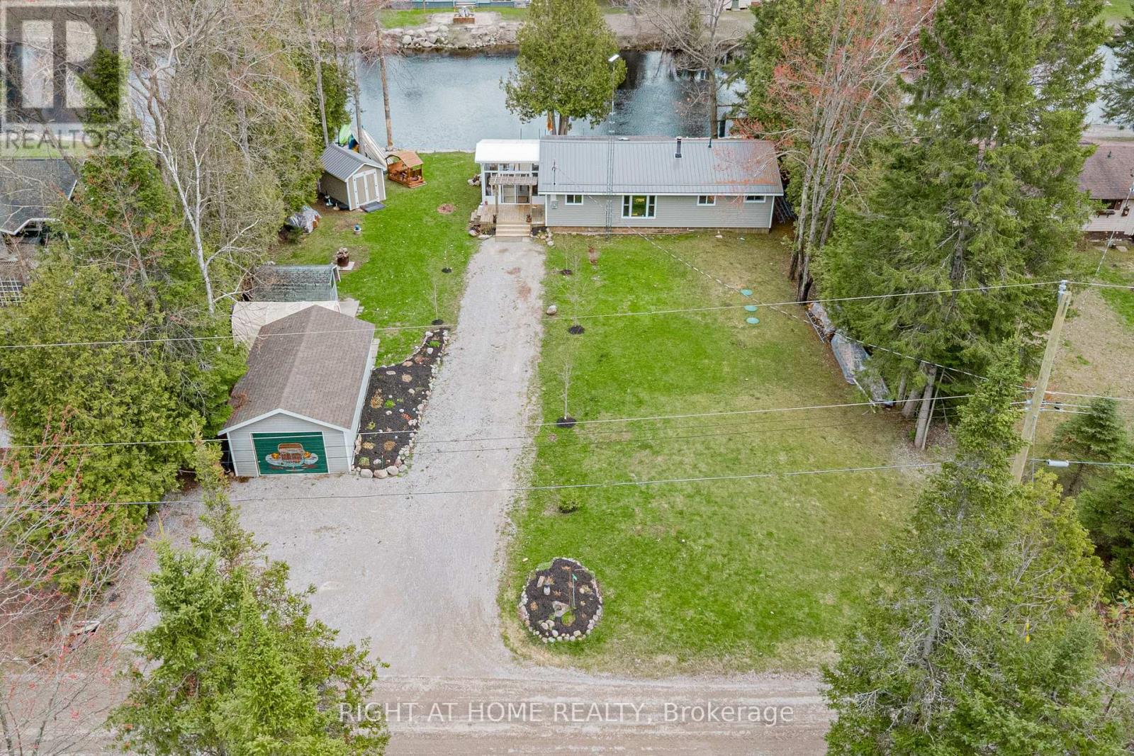 369 SOUTHAM DRIVE - 40