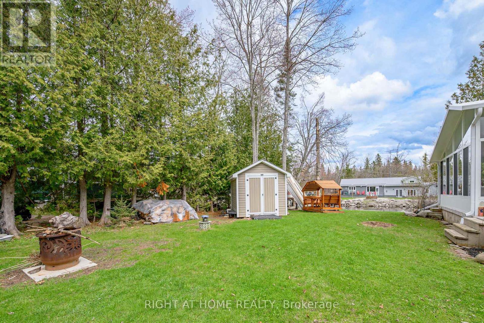 369 SOUTHAM DRIVE - 42