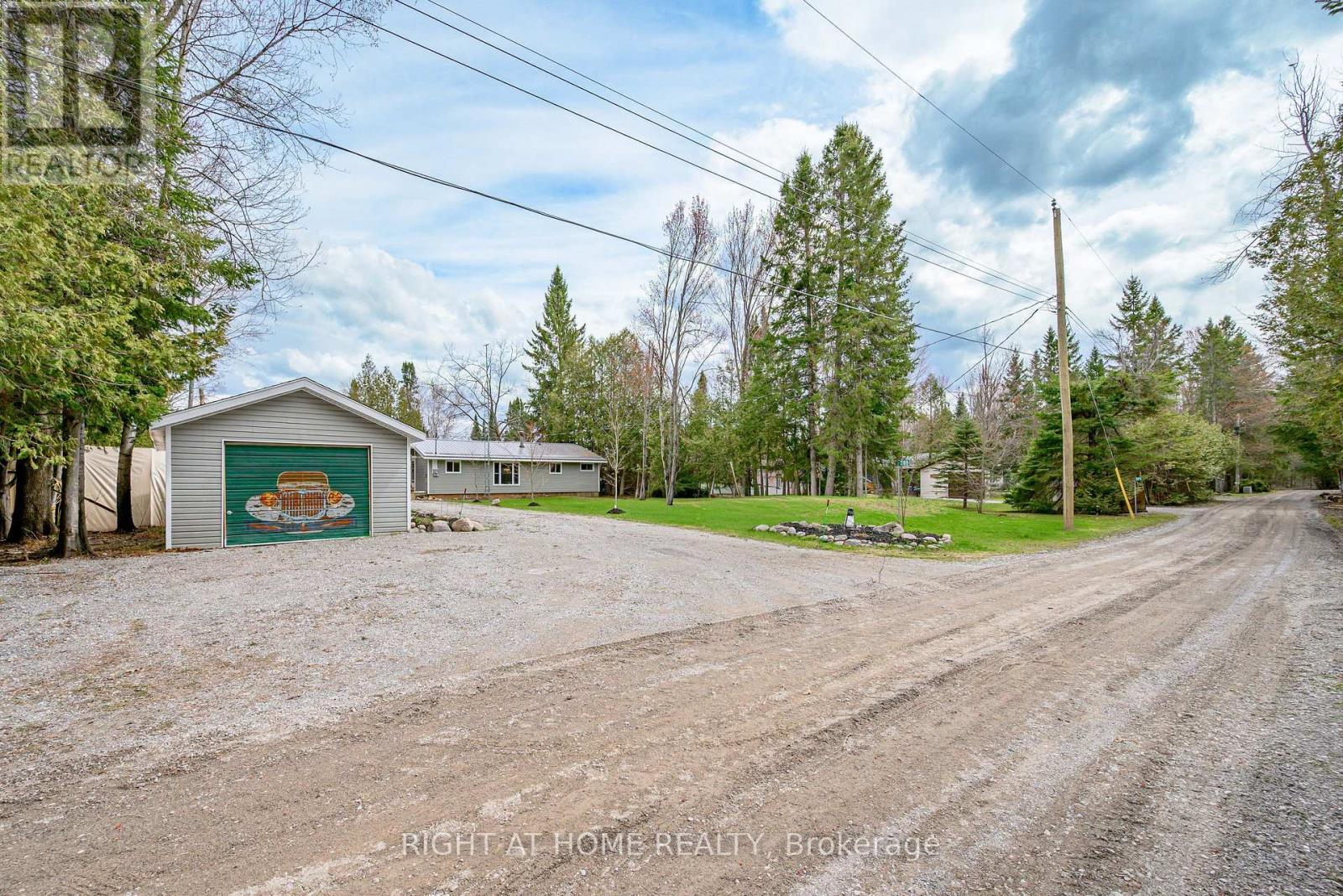 369 SOUTHAM DRIVE - 45
