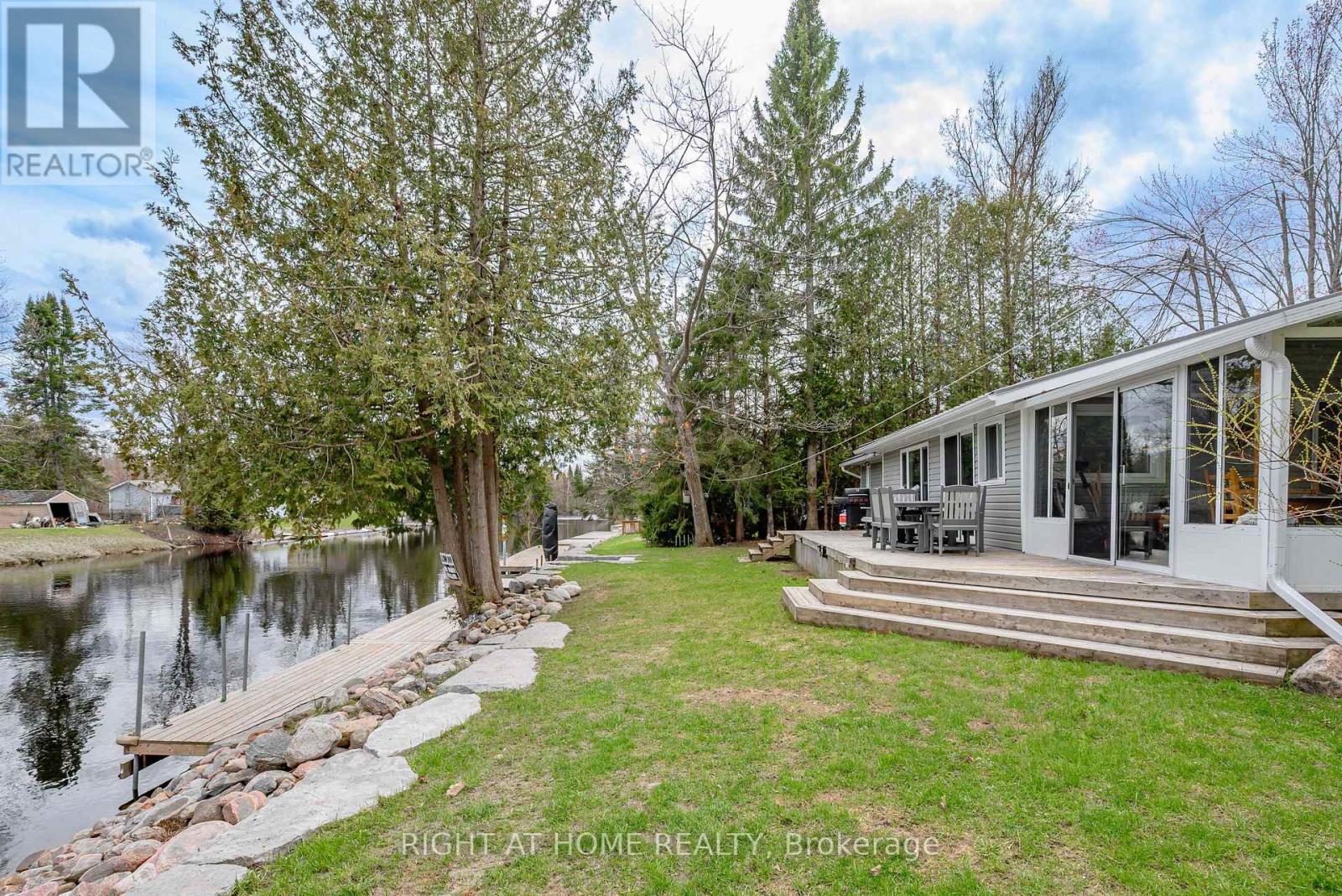 369 SOUTHAM DRIVE - 5