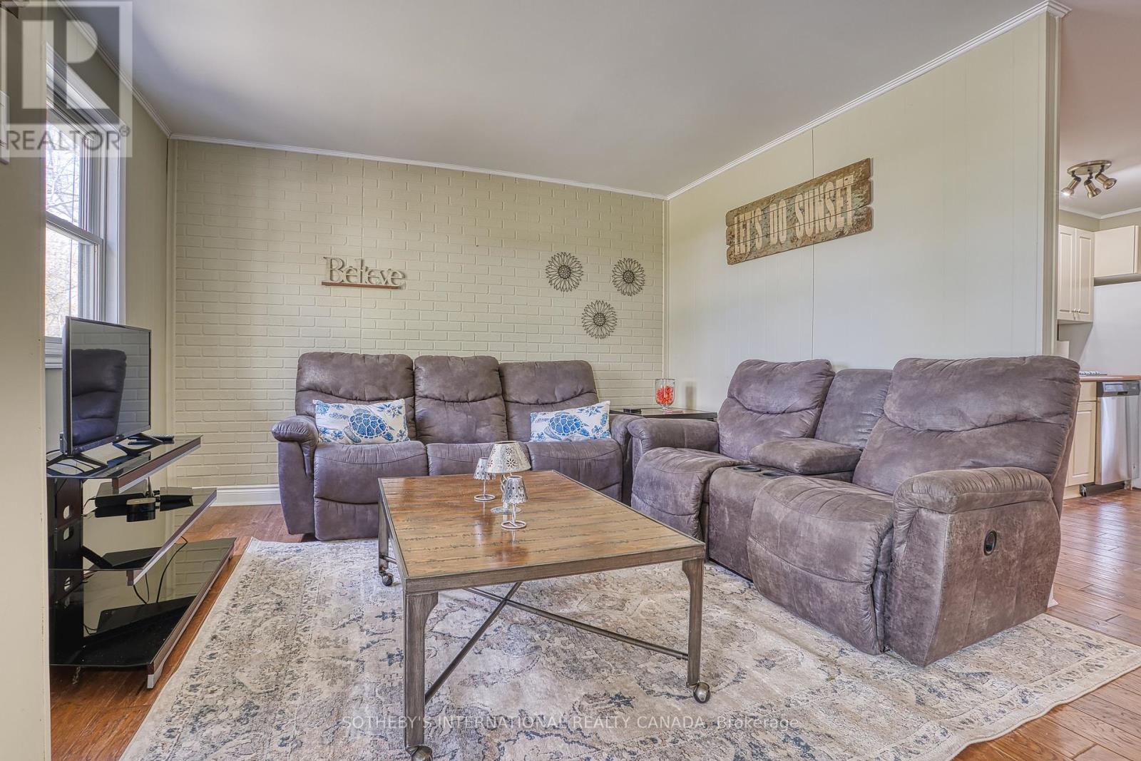 74470 WOODLAND DRIVE - 11